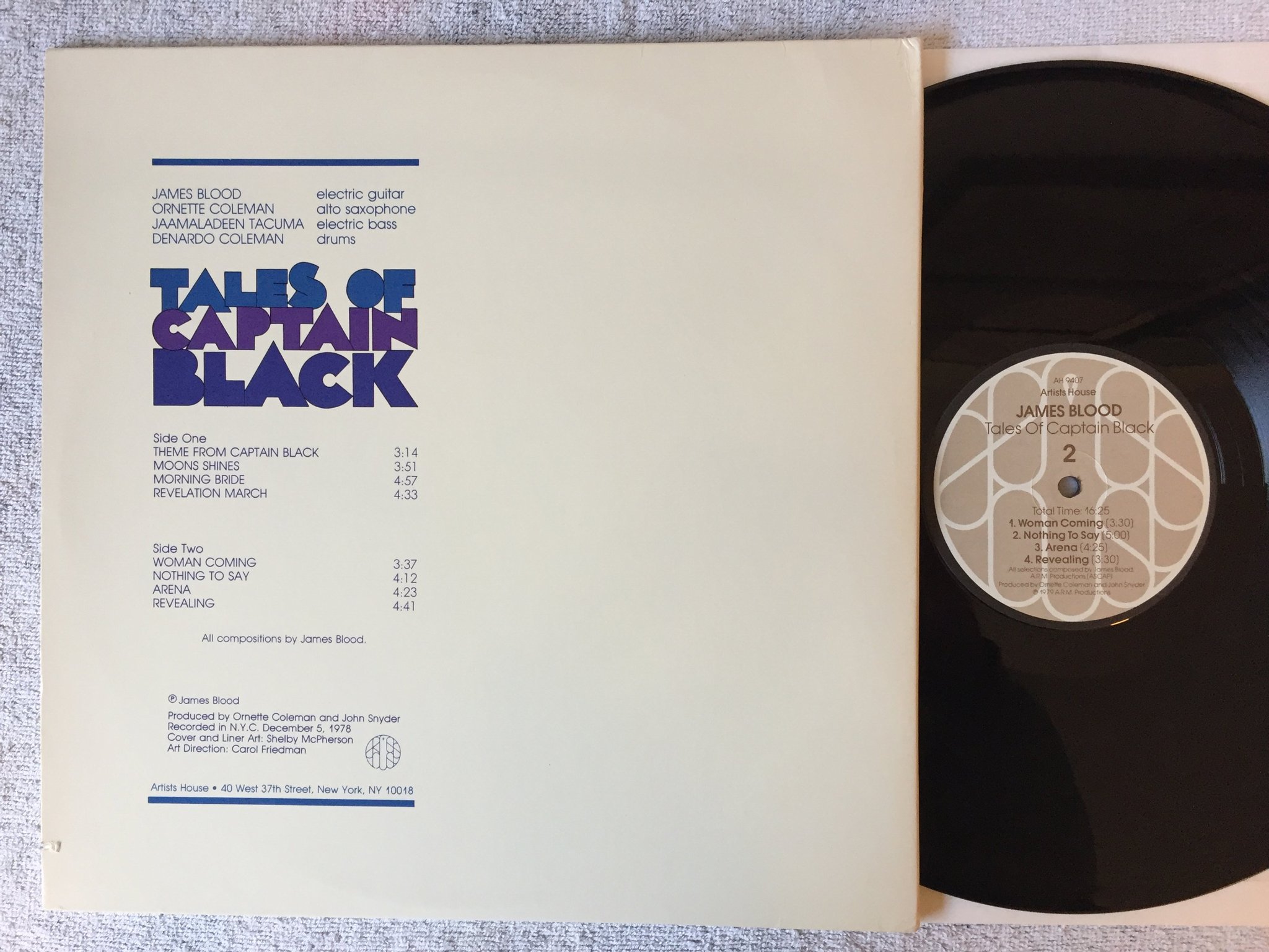 Omslagsbild för skivan JAMES BLOOD tales of captain black LP -79 ARTISTS HOUSE AH 9407