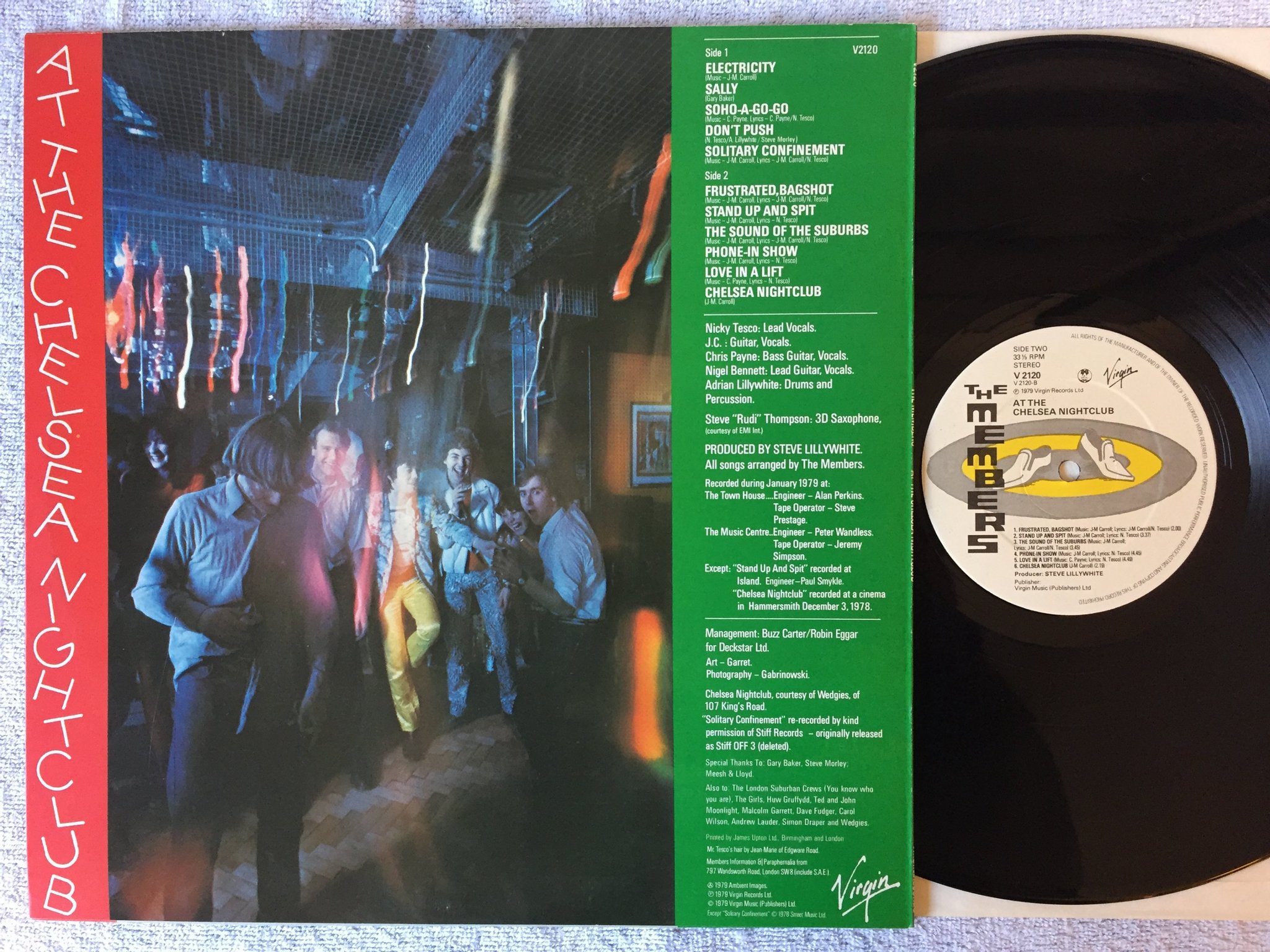 Omslagsbild för skivan THE MEMBERS At The Chelsea Nightclub LP -79 UK VIRGIN V 2120
