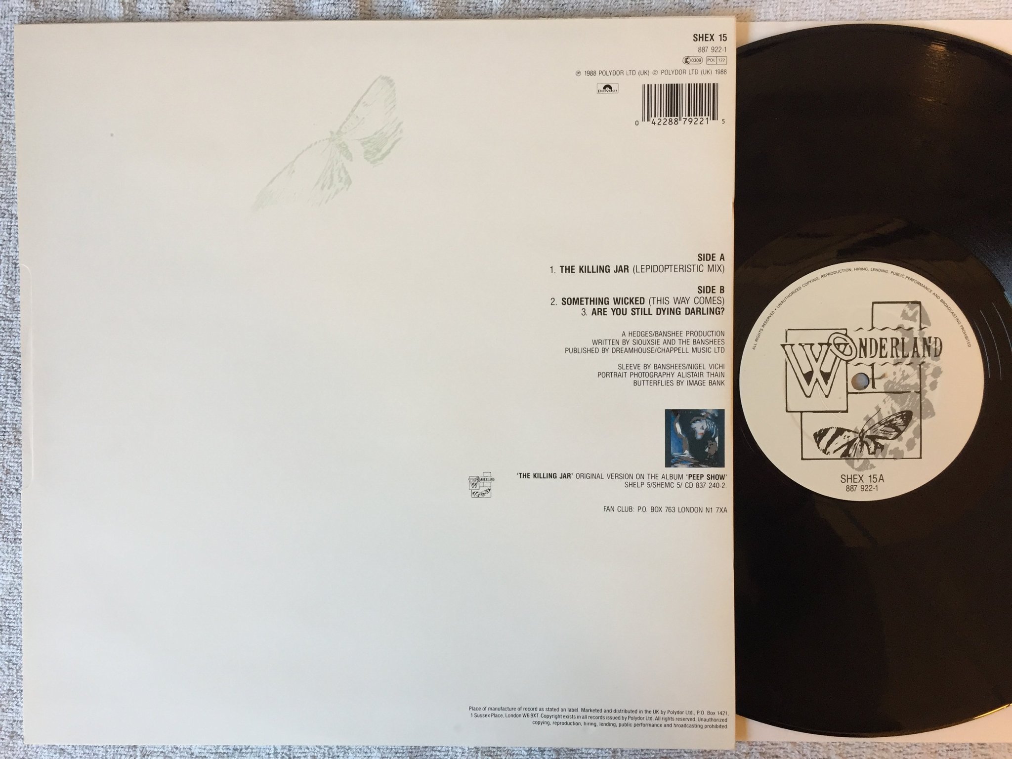 Omslagsbild för skivan SIOUXSIE & THE BANSHEES The Killing Jar (Lepidopteristic Mix)12" -88 UK POLYDOR 