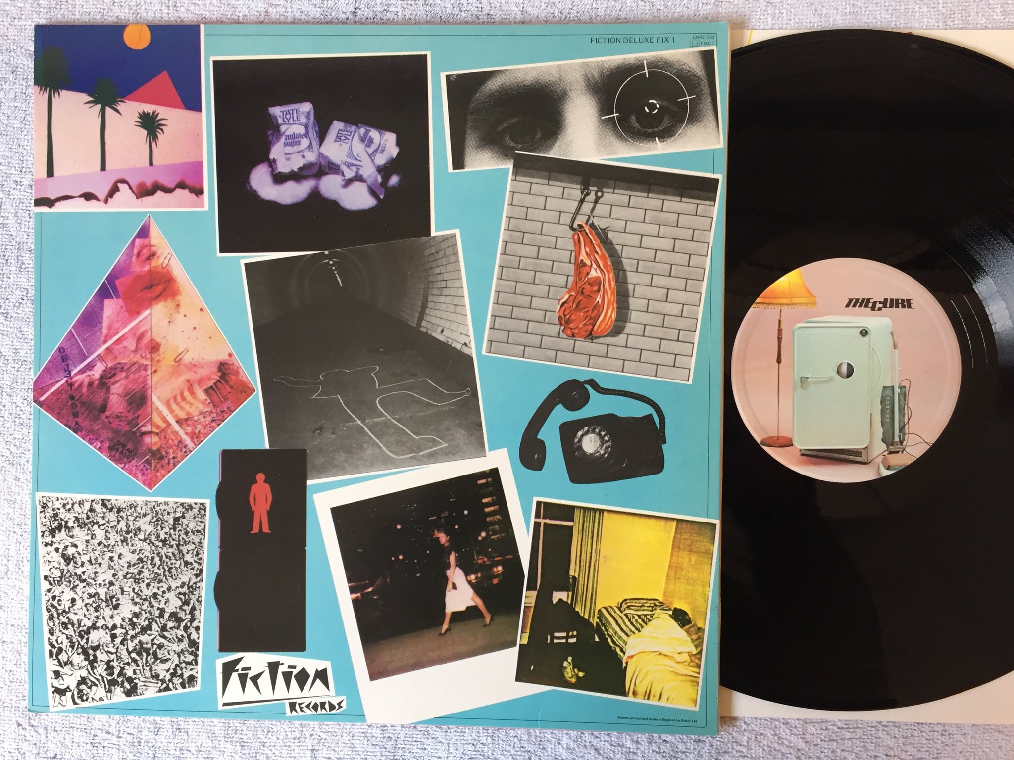 Omslagsbild för skivan THE CURE Three Imaginary Boys LP -79 UK FICTION FIX 1 