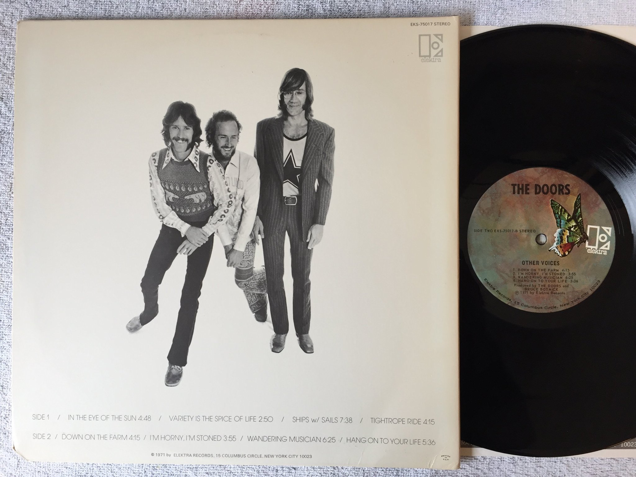 Omslagsbild för skivan THE DOORS other voices LP -71 US ELEKTRA  EKS 75017