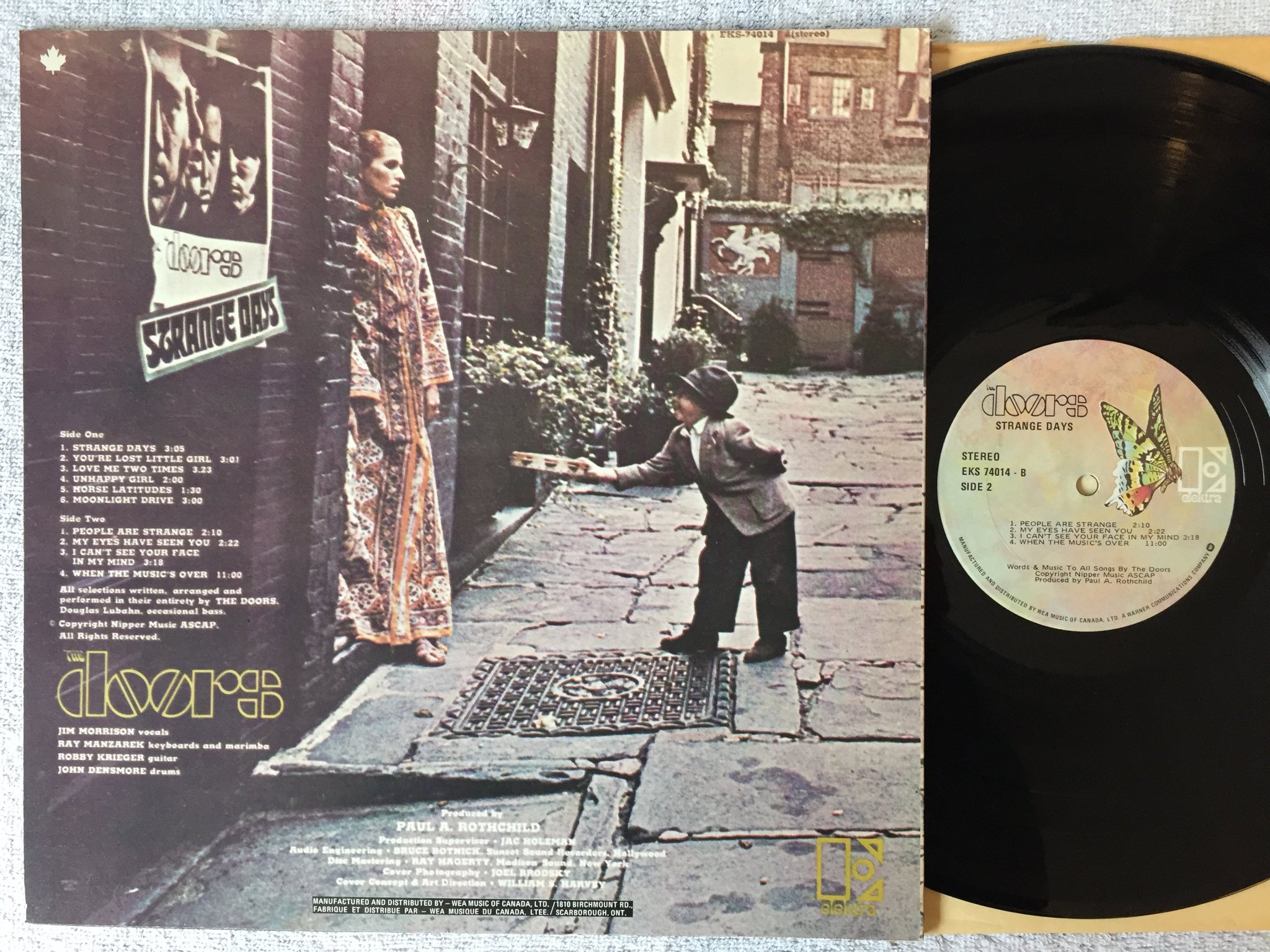 Omslagsbild för skivan THE DOORS strange days LP Can ELEKTRA EKS 74014