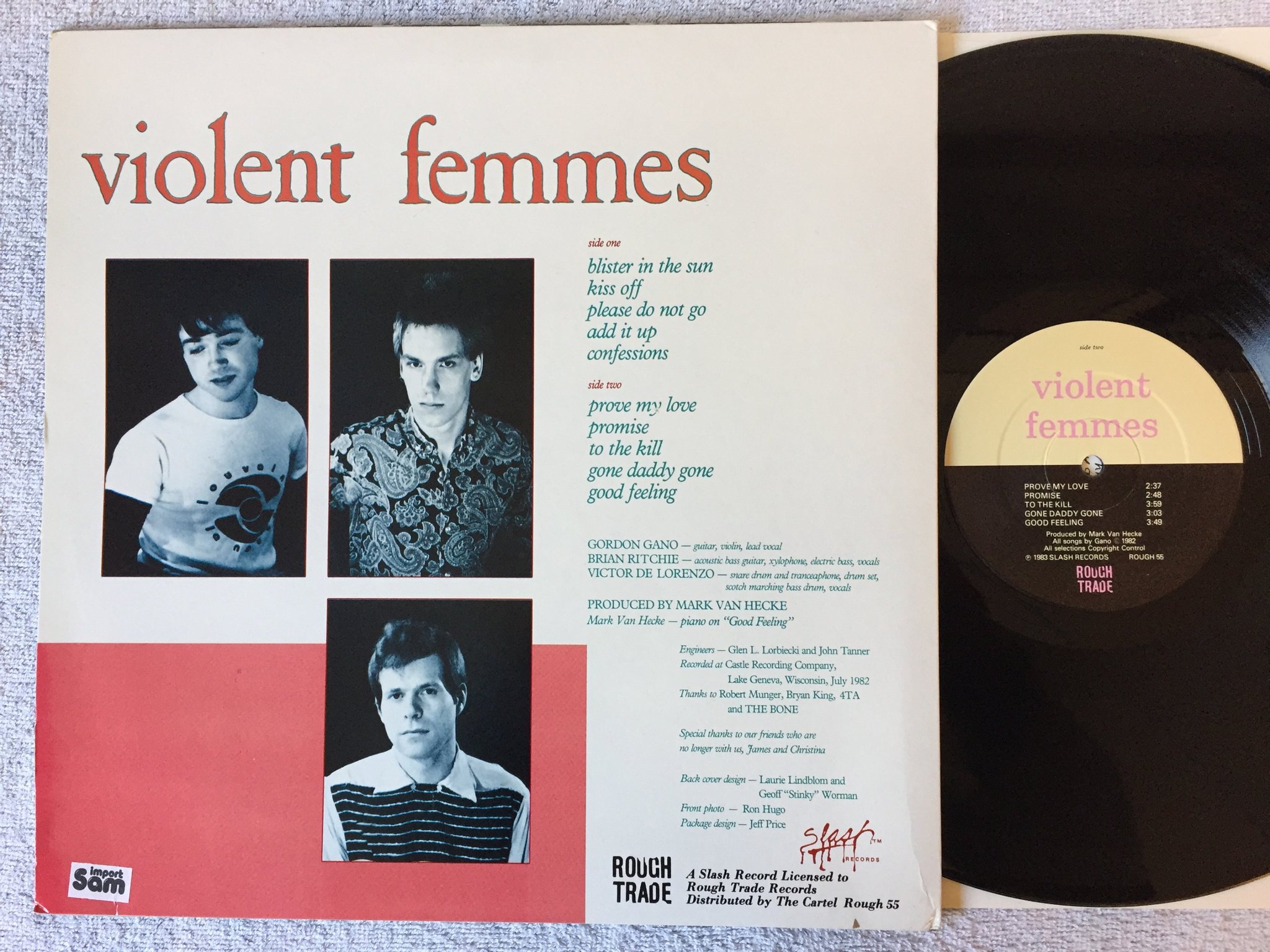 Omslagsbild för skivan VIOLENT FEMMES s/t LP -83 UK SLASH ROUGH 55 