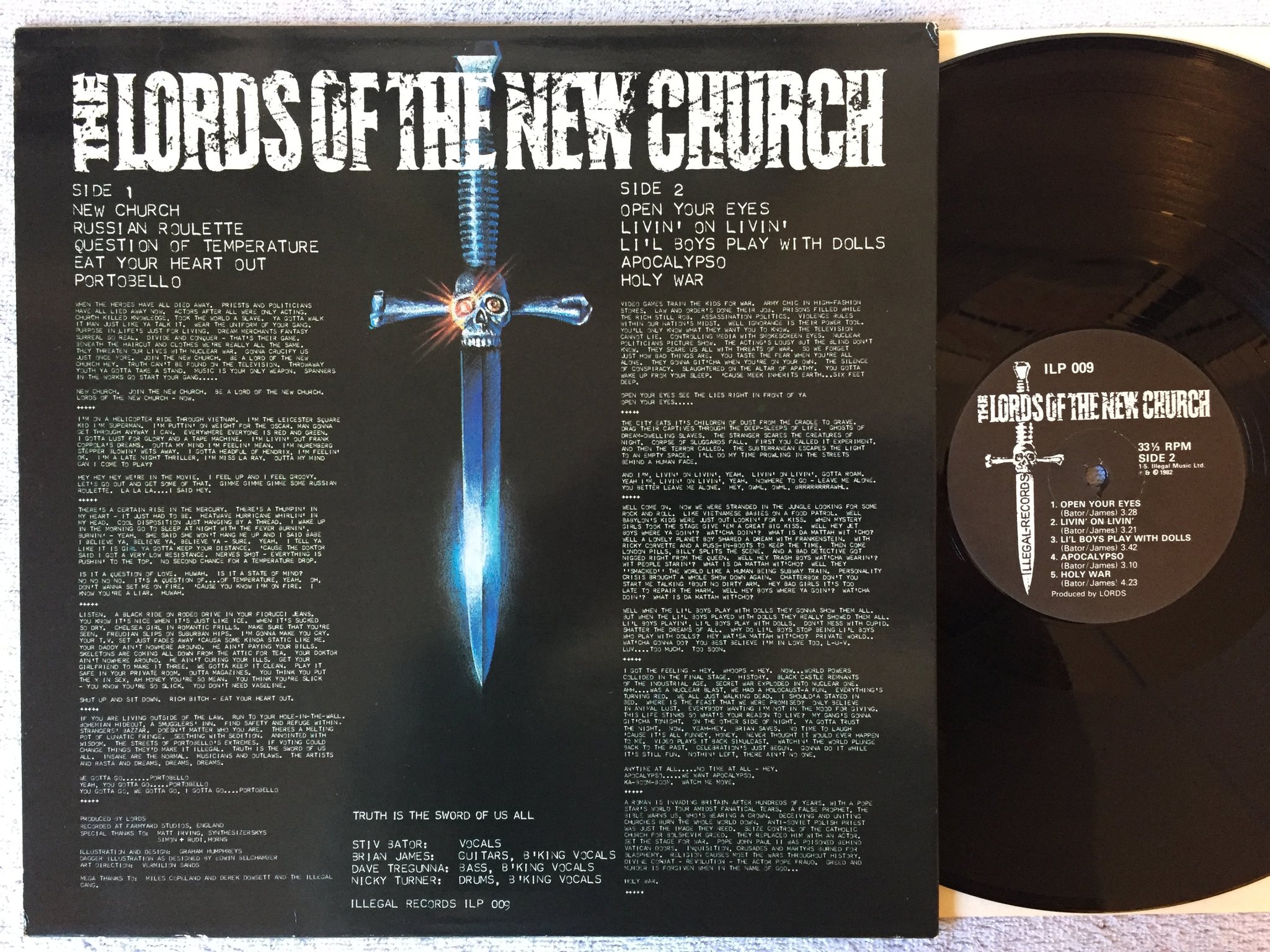 Omslagsbild för skivan THE LORD OF THE NEW CHURCH s/t LP -82 UK ILLEGAL ILP 009 