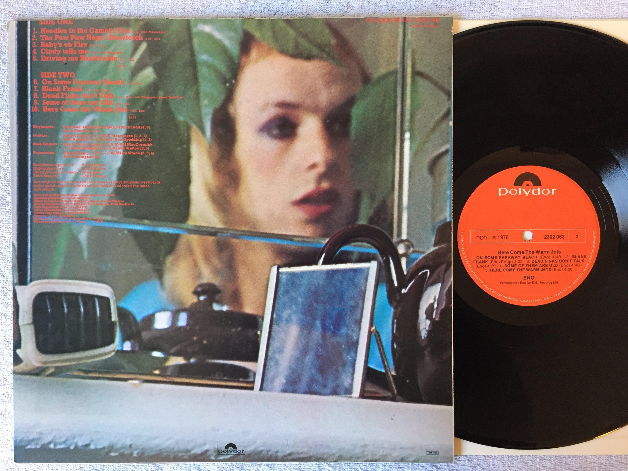 Omslagsbild för skivan ENO here come the warm jets LP -78 ncb POLYDOR 2302 063