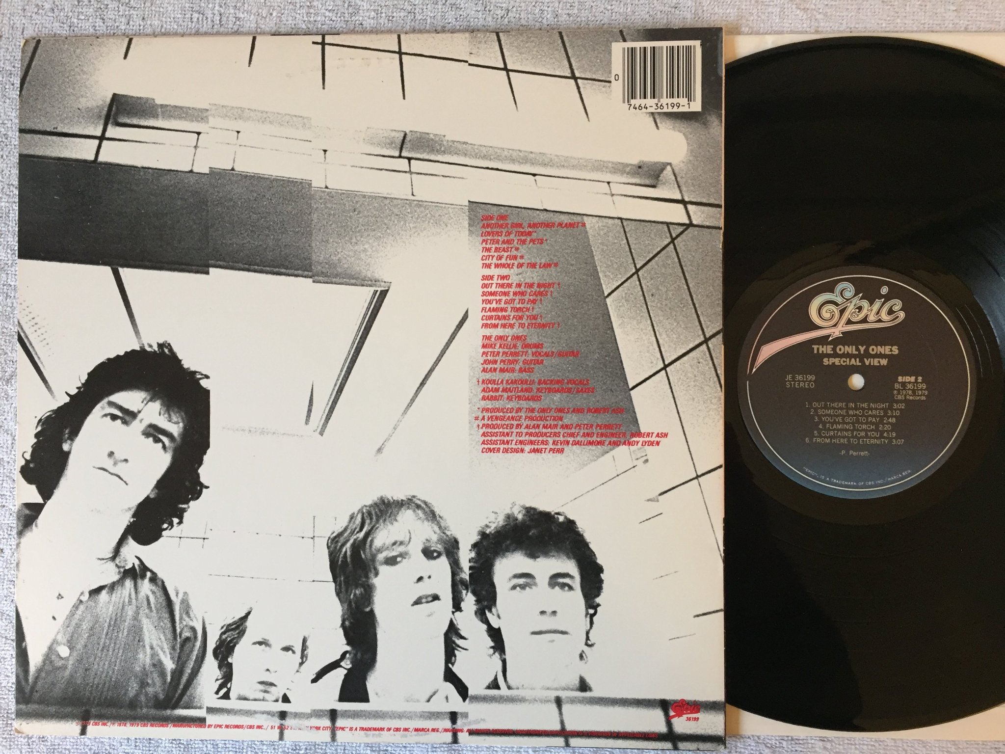 Omslagsbild för skivan THE ONLY ONES special view LP -79 US EPIC BL 36199