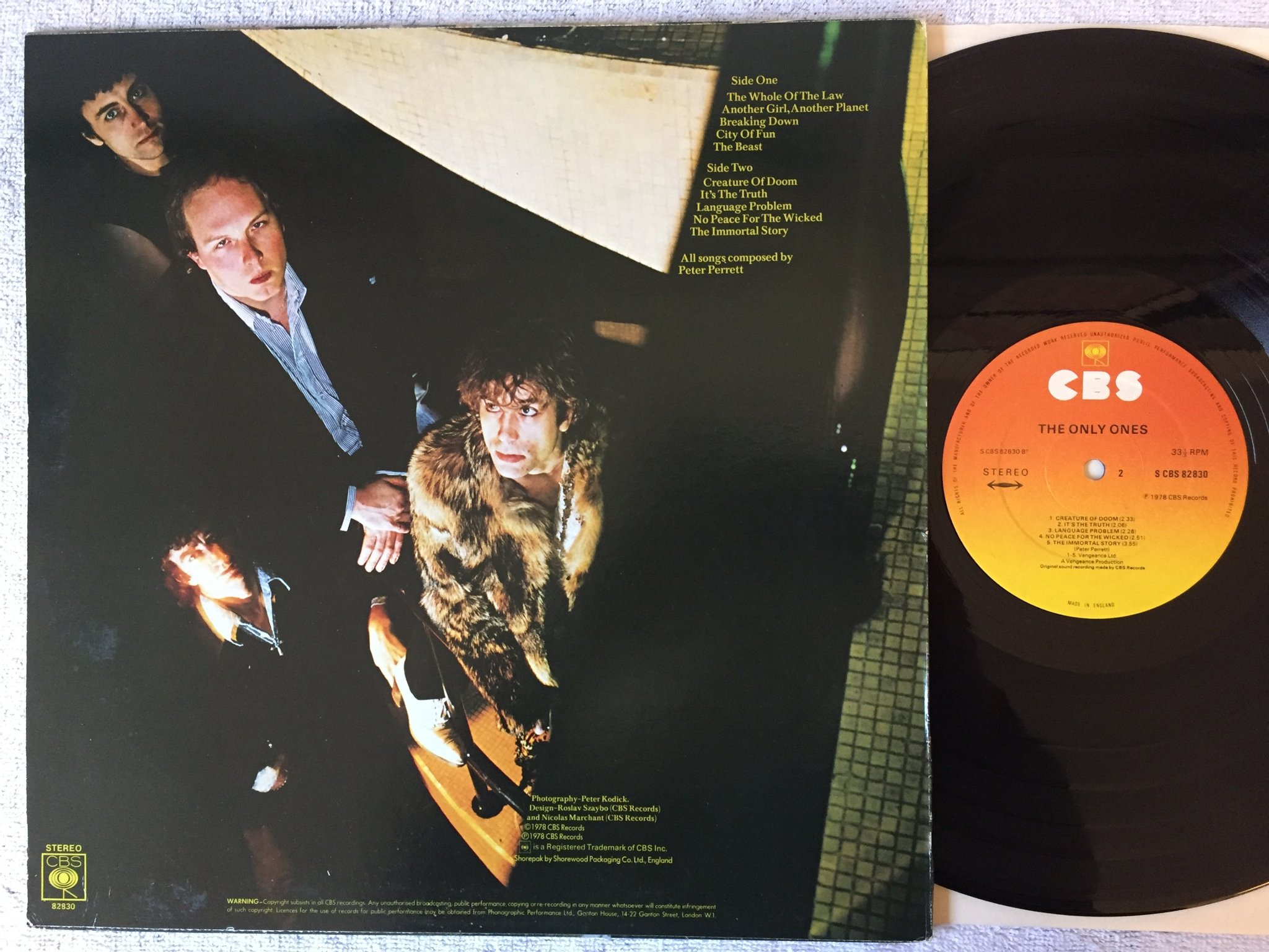 Omslagsbild för skivan THE ONLY ONES s/ LP -78 UK CBS CBS 82830 punk / new wave