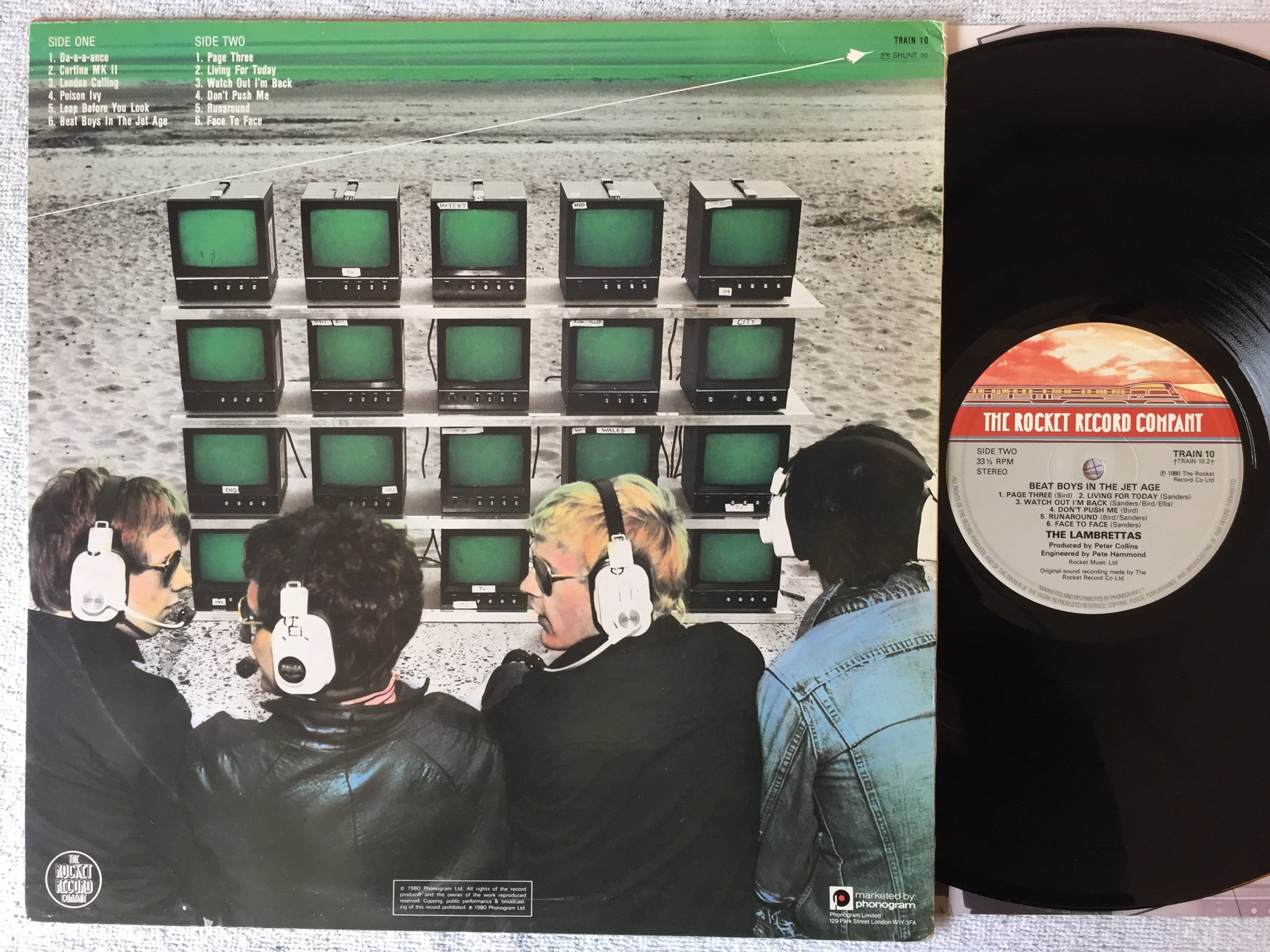 Omslagsbild för skivan THE LAMBRETTAS Beat Boys In The Jet Age LP -80 UK train-10 New Wave