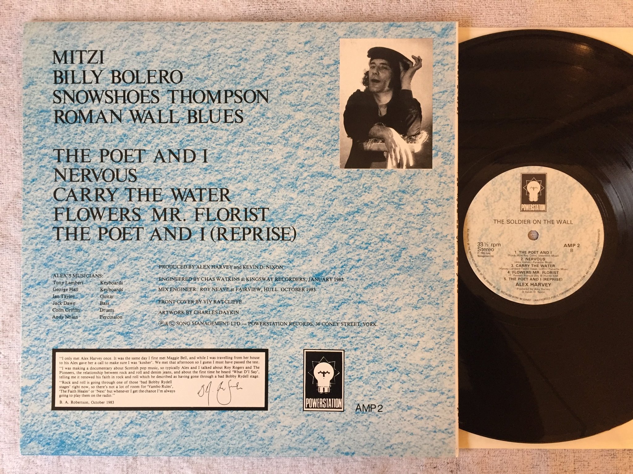 Omslagsbild för skivan ALEX HARVEY The Soldier On The Wall LP -83 UK powerstation AMP-2 