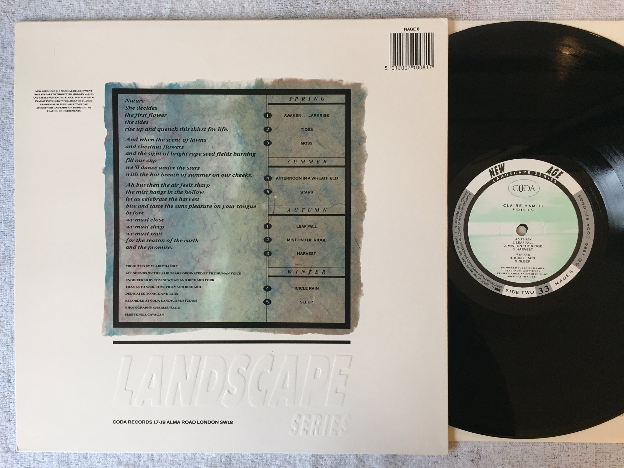 Omslagsbild för skivan CLAIRE HAMILL voices LP -86 UK CODA RECORDS NAGE 8