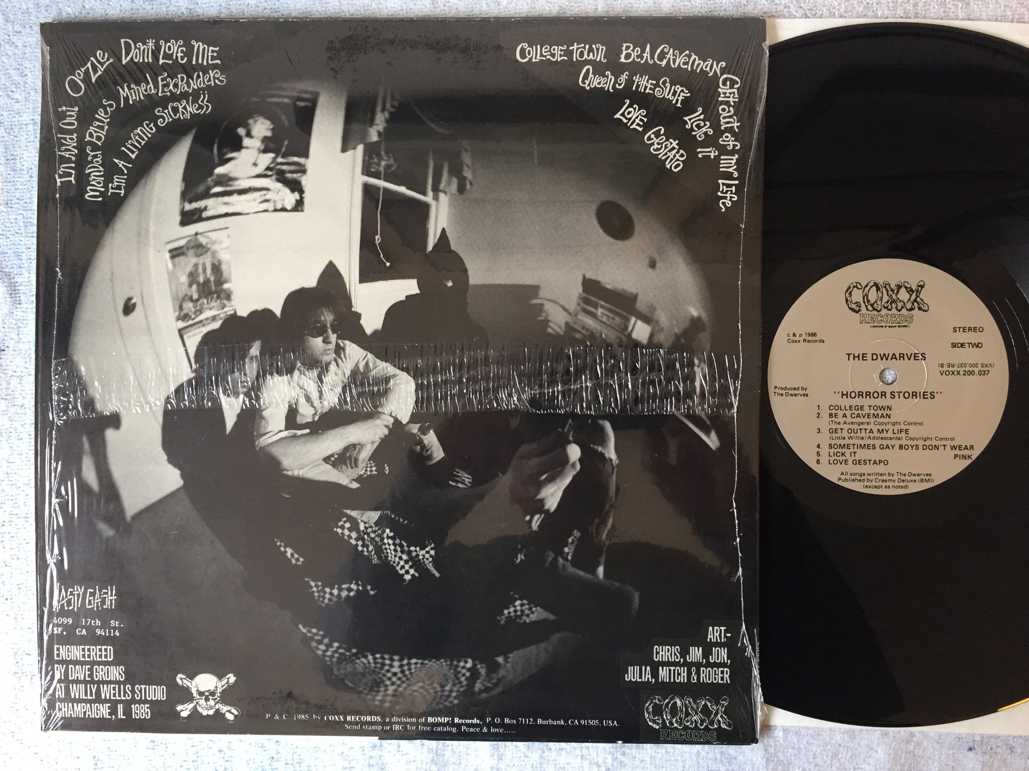 Omslagsbild för skivan THE DWARVES Horror Stories LP -86/92 US COXX VOXX 200037 garage