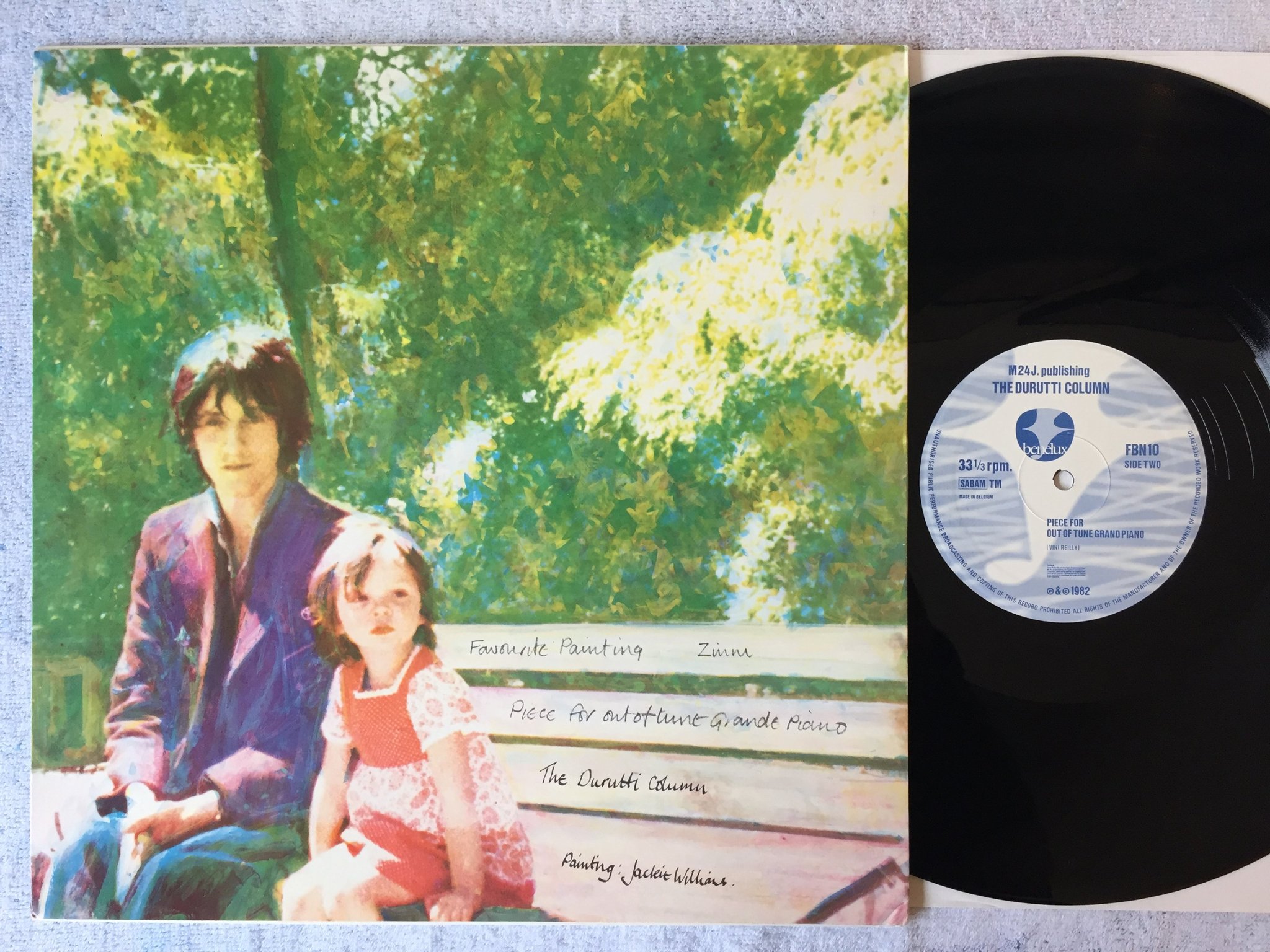 Omslagsbild för skivan THE DURUTTI COLUMN Deux Triangles 12"single -82  FACTORY BENELUX FBN10