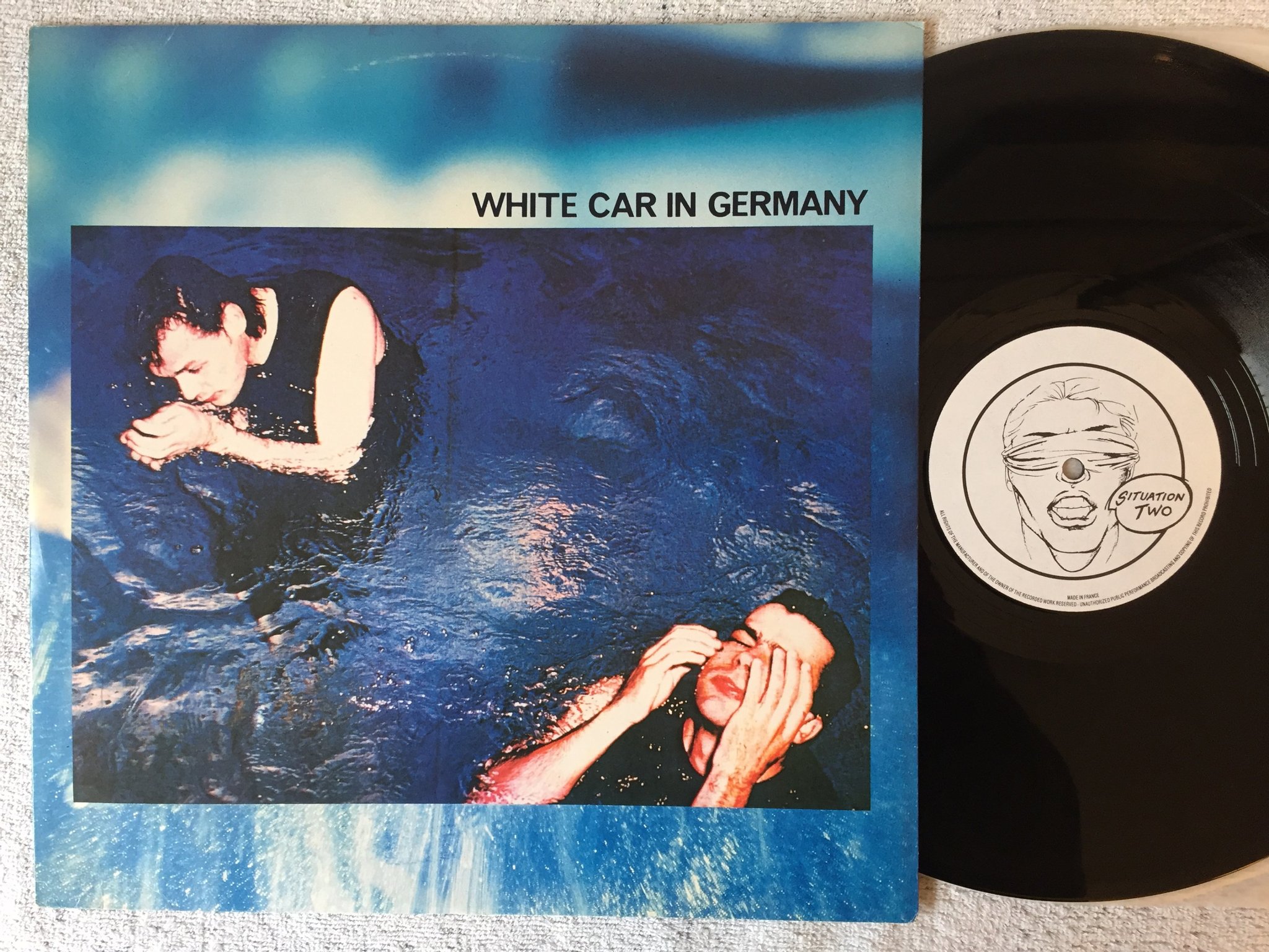 Omslagsbild för skivan THE ASSOCIATES white car in Germany 12"Single -82 UK SITUATION TWO 12 SIT 11