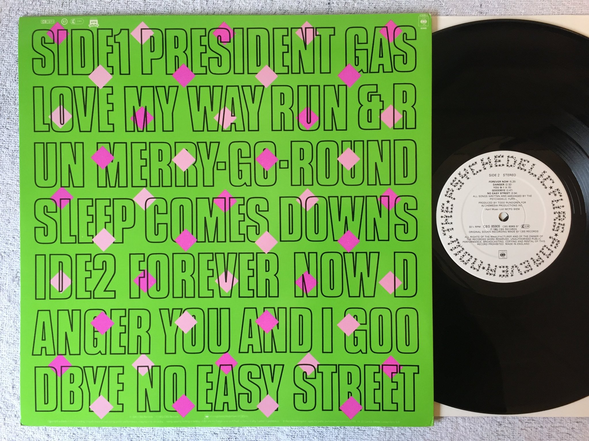Omslagsbild för skivan The Psychedelic Furs – forever now LP -82 UK CBS CBS 85909