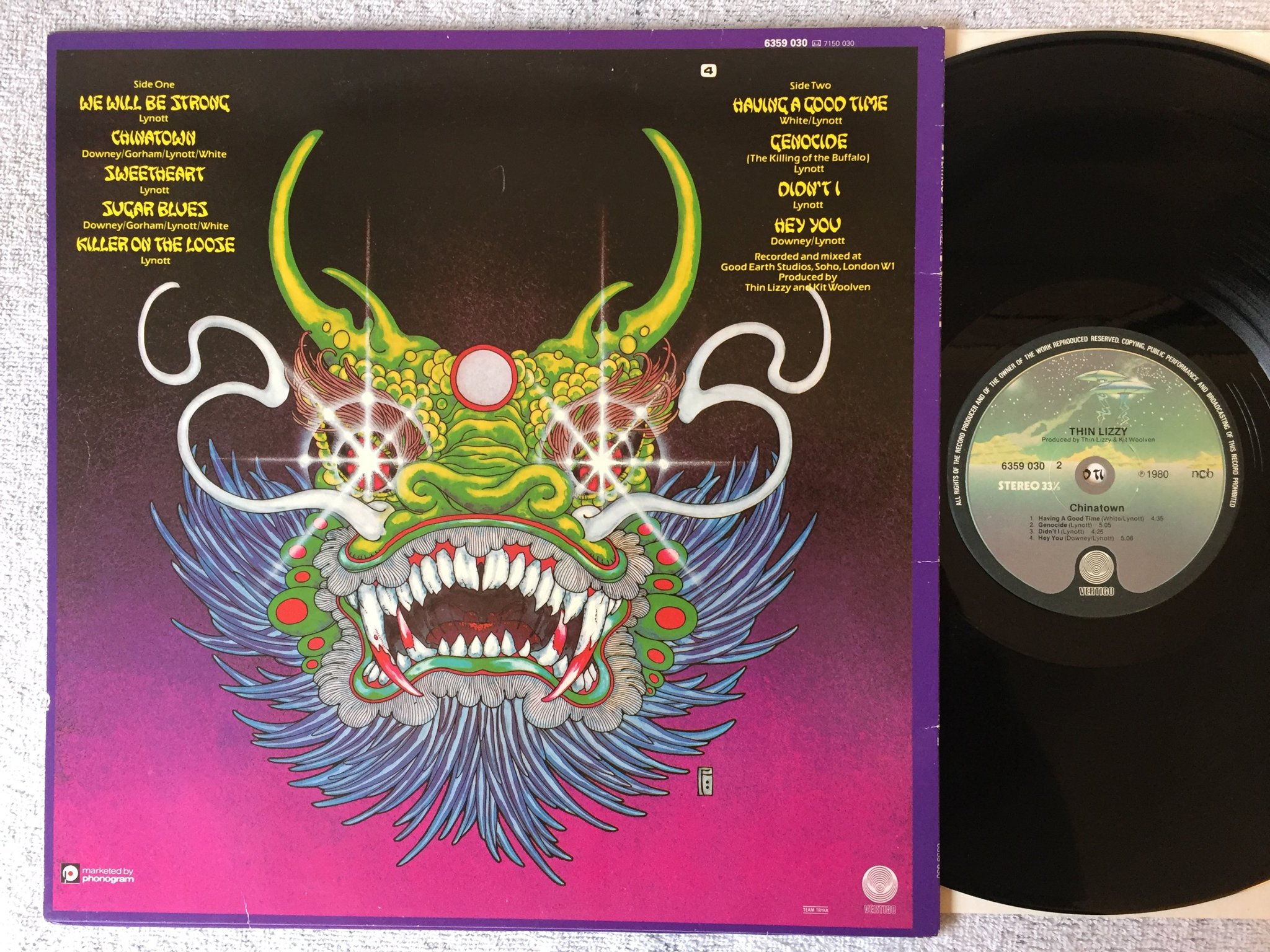 Omslagsbild för skivan THIN LIZZY chinatown LP -80 ncb VERTIGO 6359030