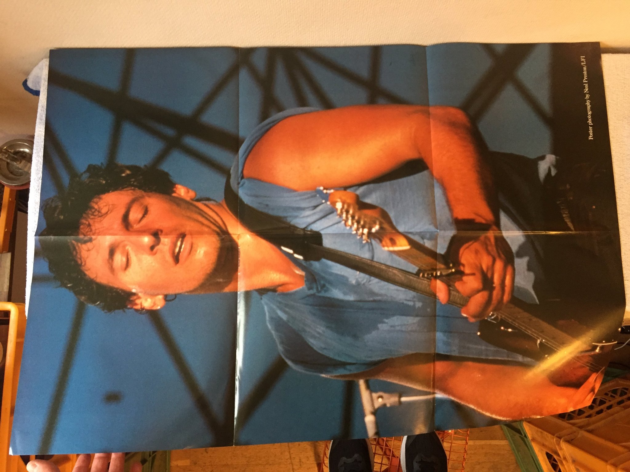 Omslagsbild för skivan BRUCE SPRINGSTEEN glory days 12"EP -85 UK CBS QTA 6375 poster-cover