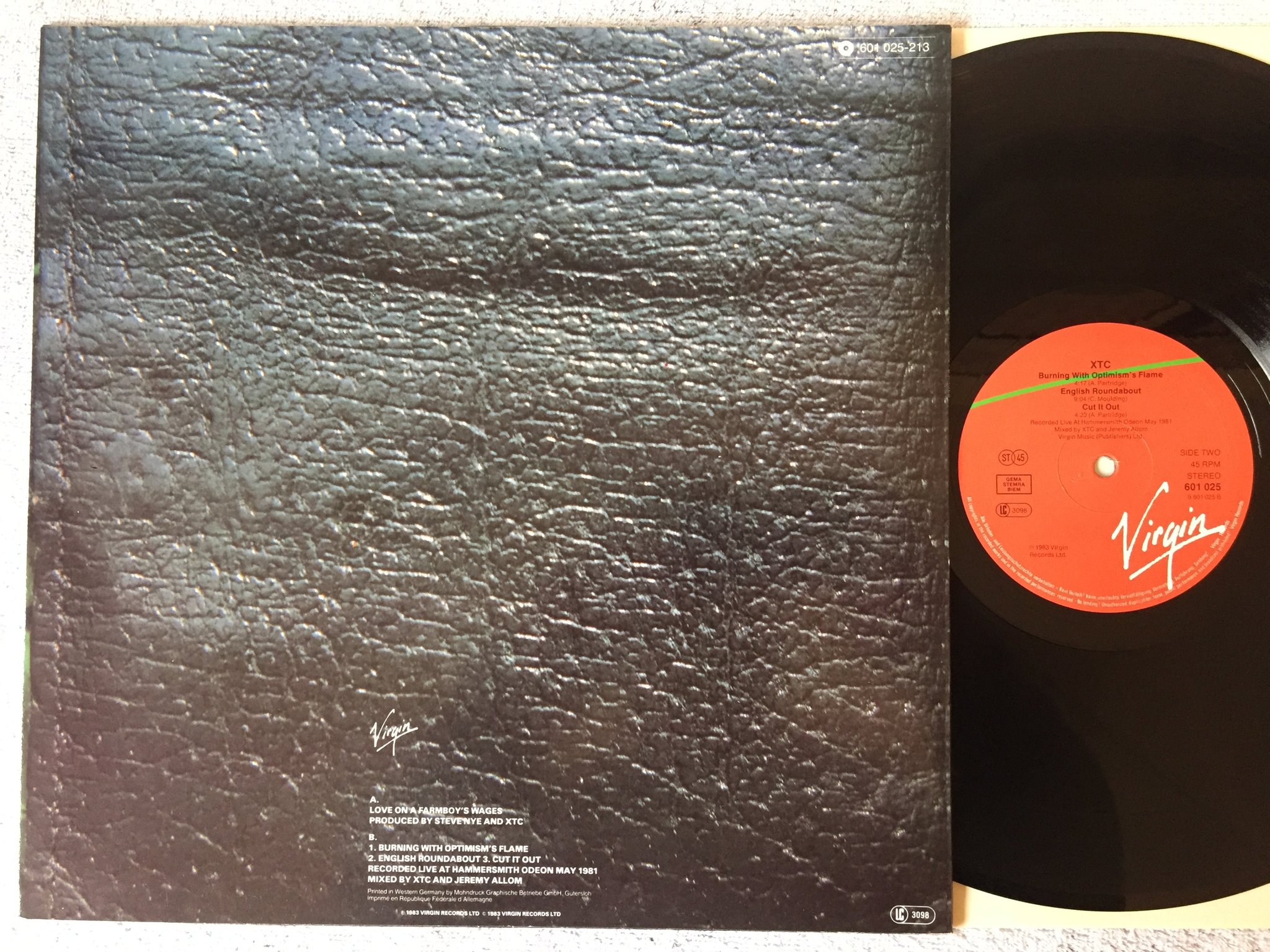 Omslagsbild för skivan XTC Love On A Farmboy's Wages 12"single -83 VIRGIN 601 025