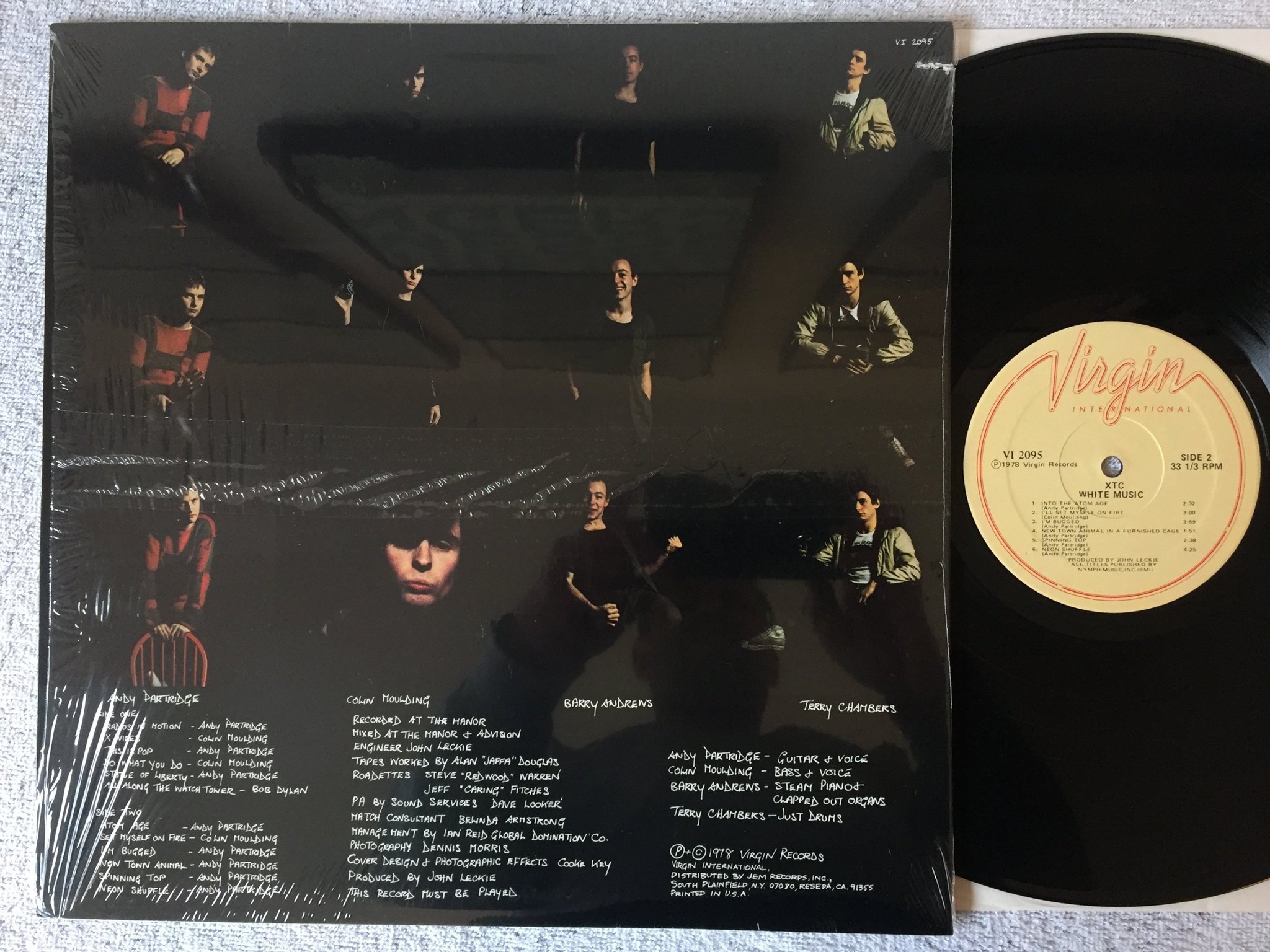 Omslagsbild för skivan XTC White Music  LP -78/79 US VIRGIN INTERNATIONAL VI 2095