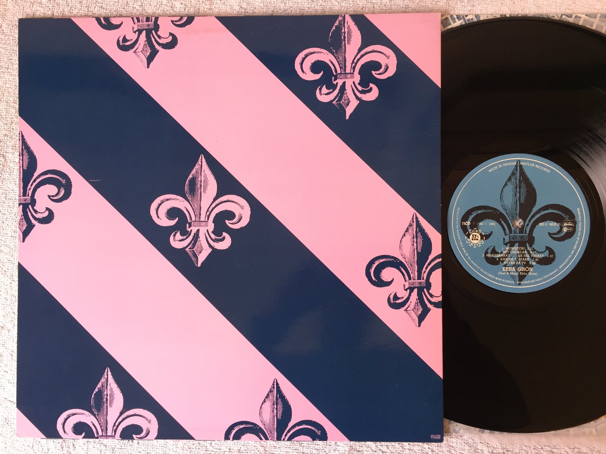 Omslagsbild för skivan EBBA GRÖN s/t LP -82 Swe MISTLUR MLR-25 