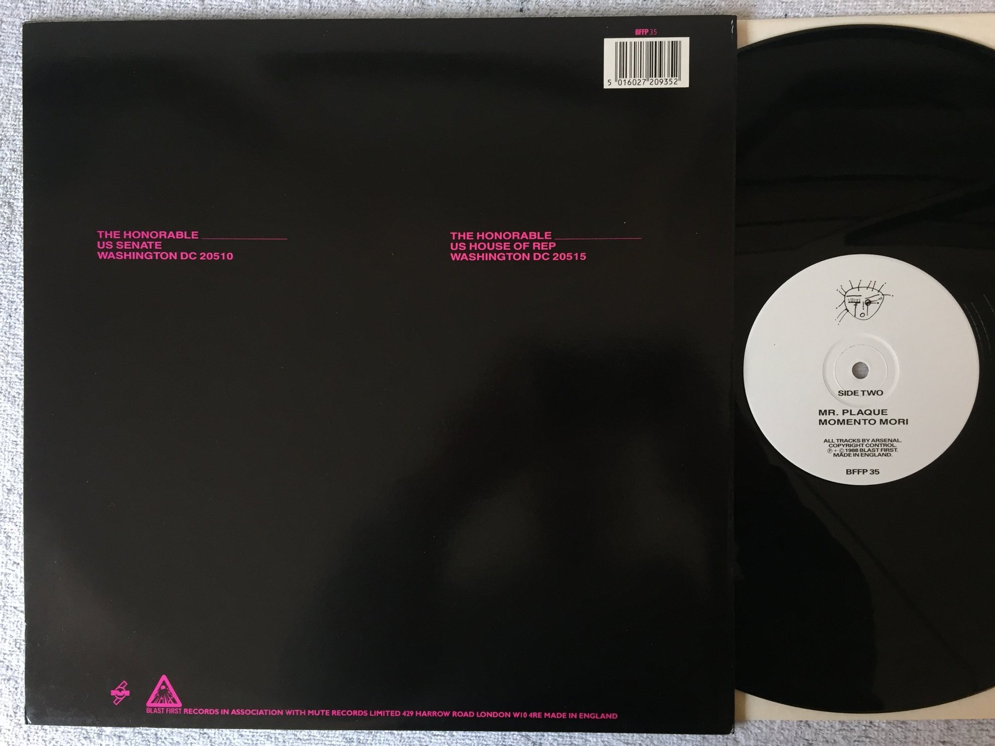 Omslagsbild för skivan ARSENAL Manipulator 12"single -88 UK BLAST FIRST BFFP 35