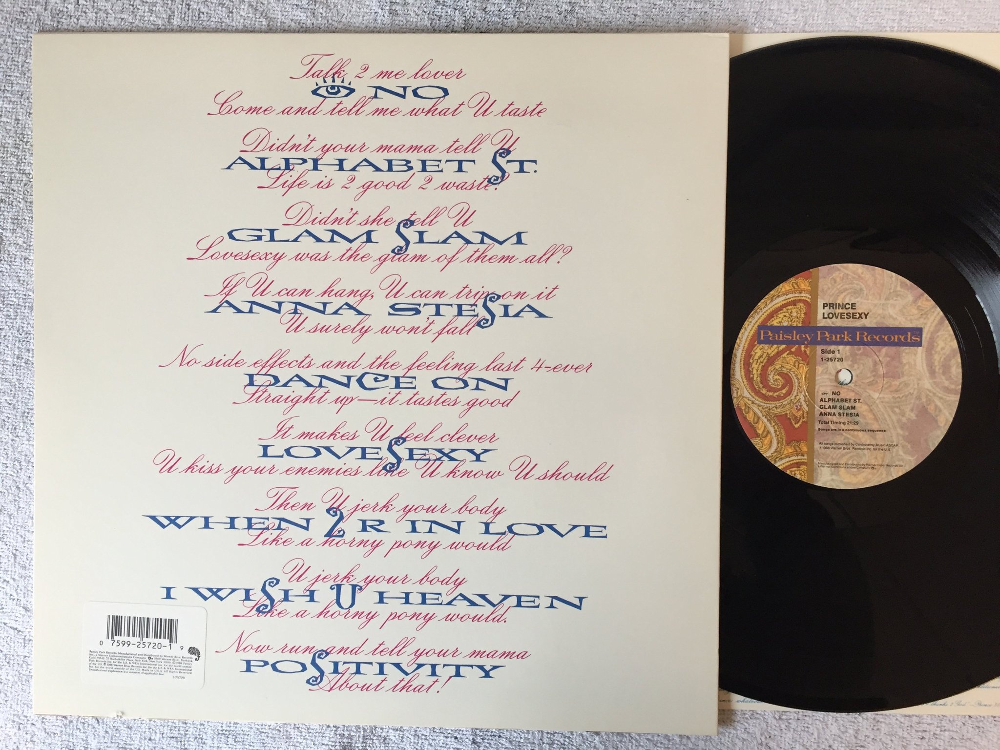 Omslagsbild för skivan PRINCE lovesexy LP -88 US PAISLEY PARK 1-25720 