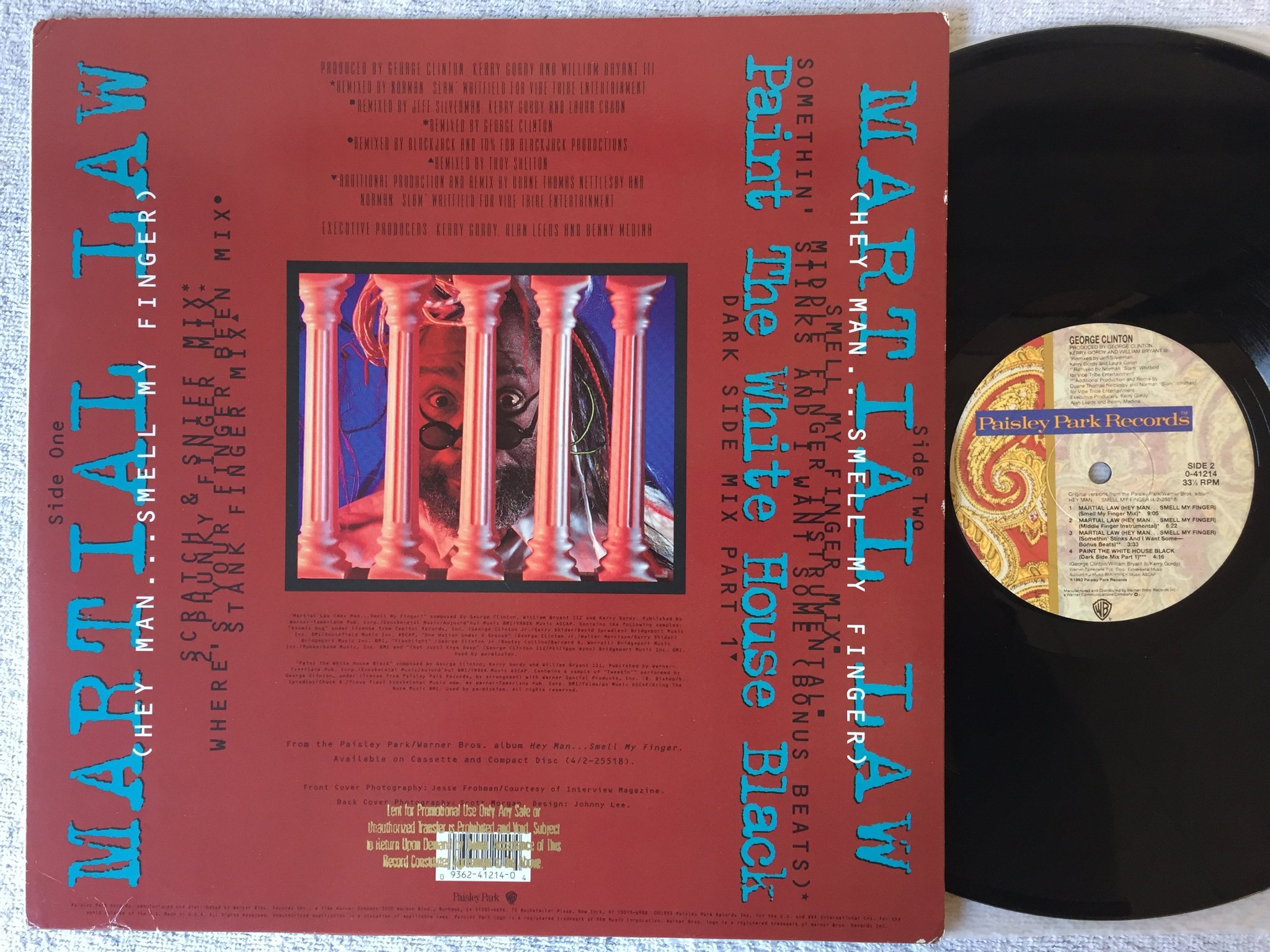 Omslagsbild för skivan GEORGE CLINTON martial law 12"single -91 US WARNER BROS 0-41214?
