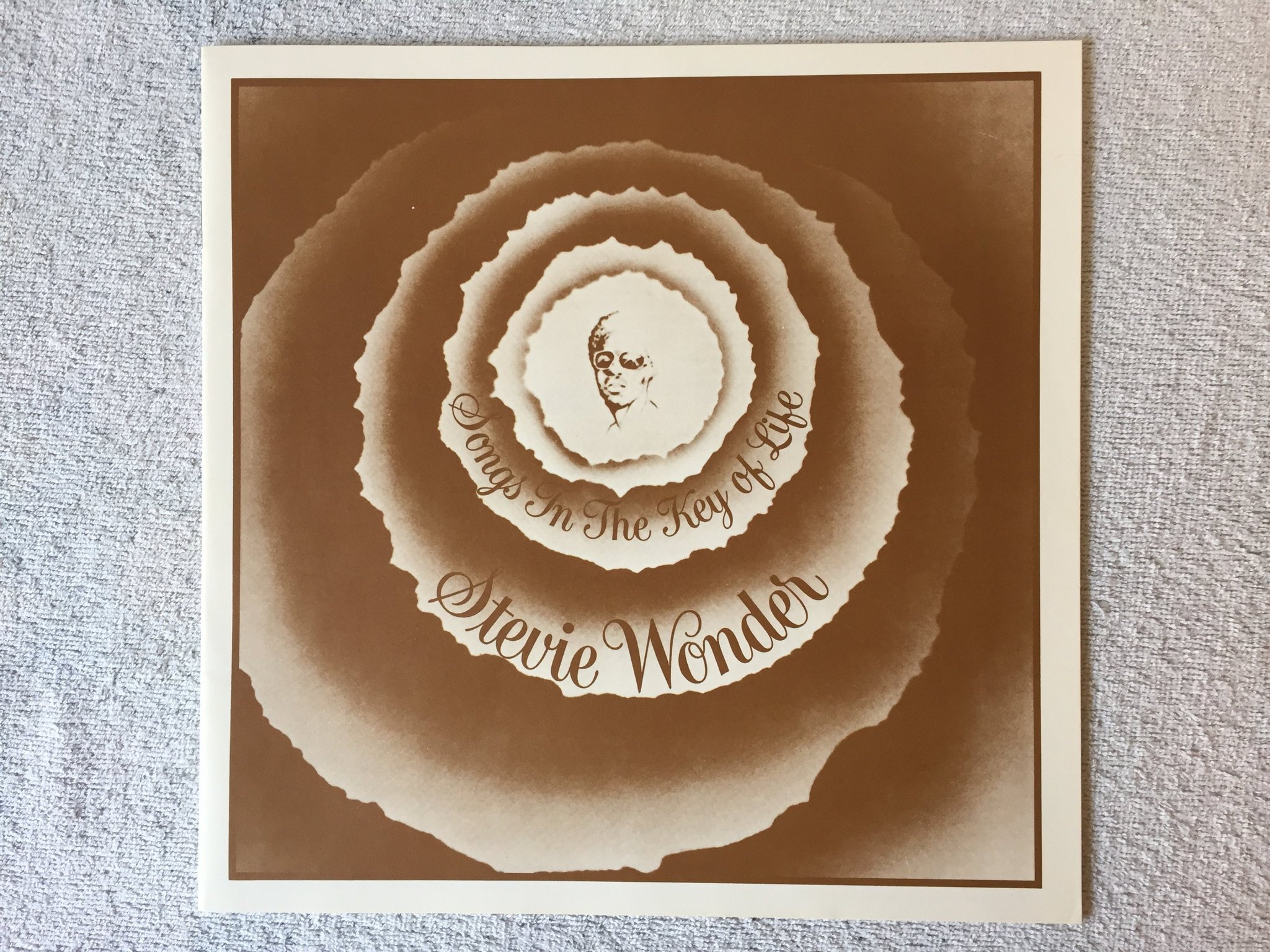 Omslagsbild för skivan STEVIE WONDER songs in the key of life 2xLP + 7"single -76 Ger MOTOWN classic!!!