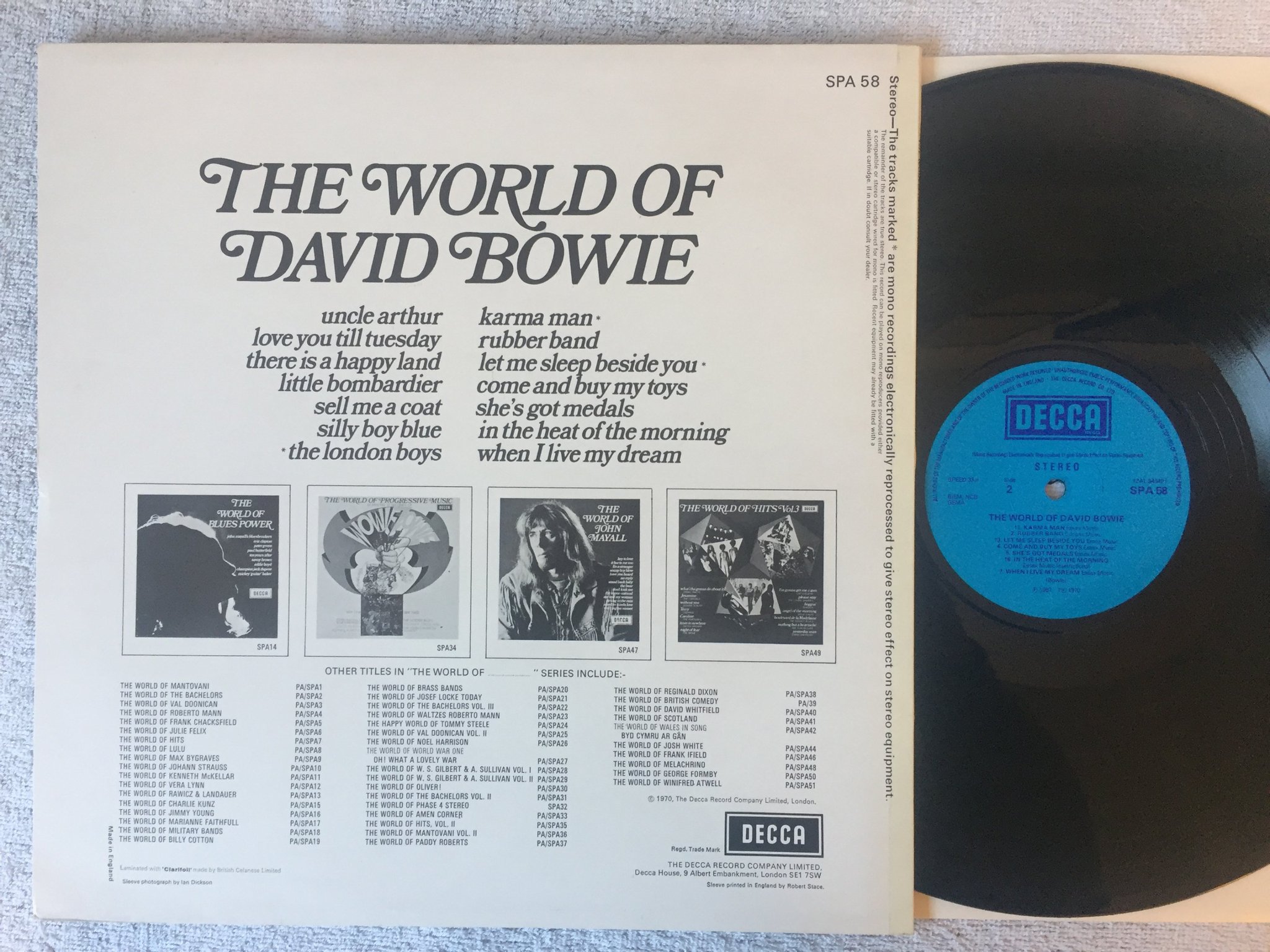 Omslagsbild för skivan DAVID BOWIE the world of... LP -70 UK DECCA SPA 58
