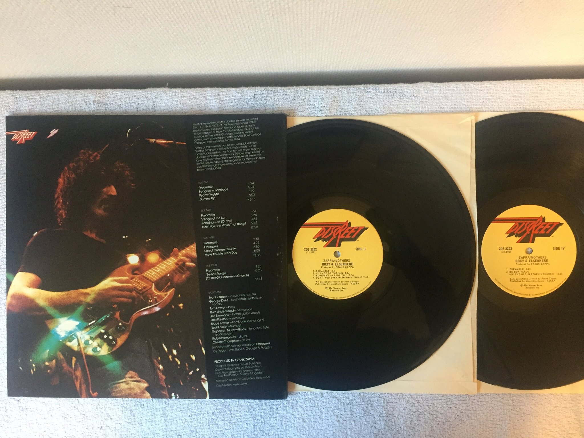 Omslagsbild för skivan ZAPPA / MOTHERS Roxy & elsewhere 2xLP -74 US DISCREET 2DS 2202