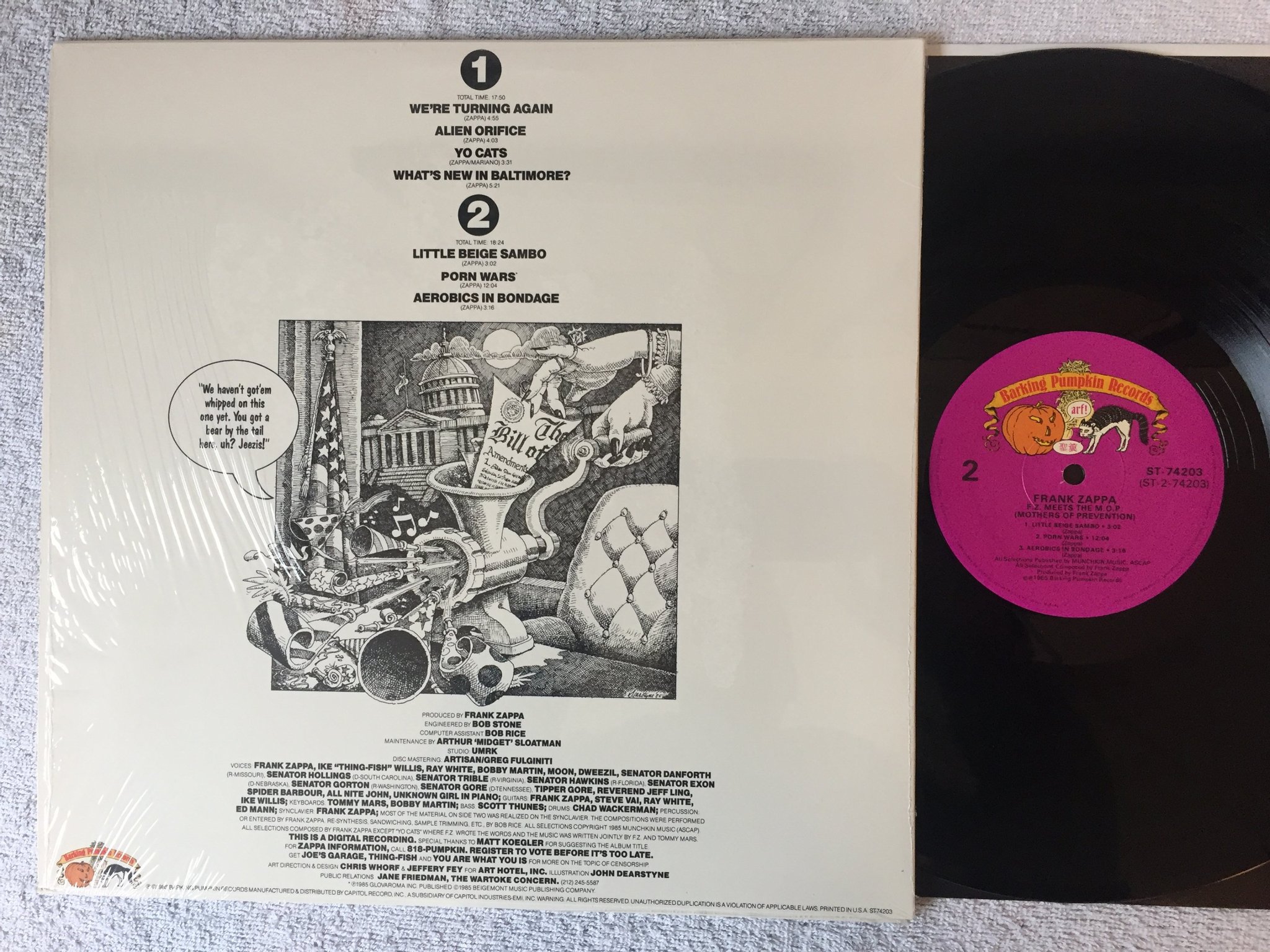 Omslagsbild för skivan FRANK ZAPPA meets the Mothers of Prevenation LP -85 US BARKING PUMPKIN ST-74203