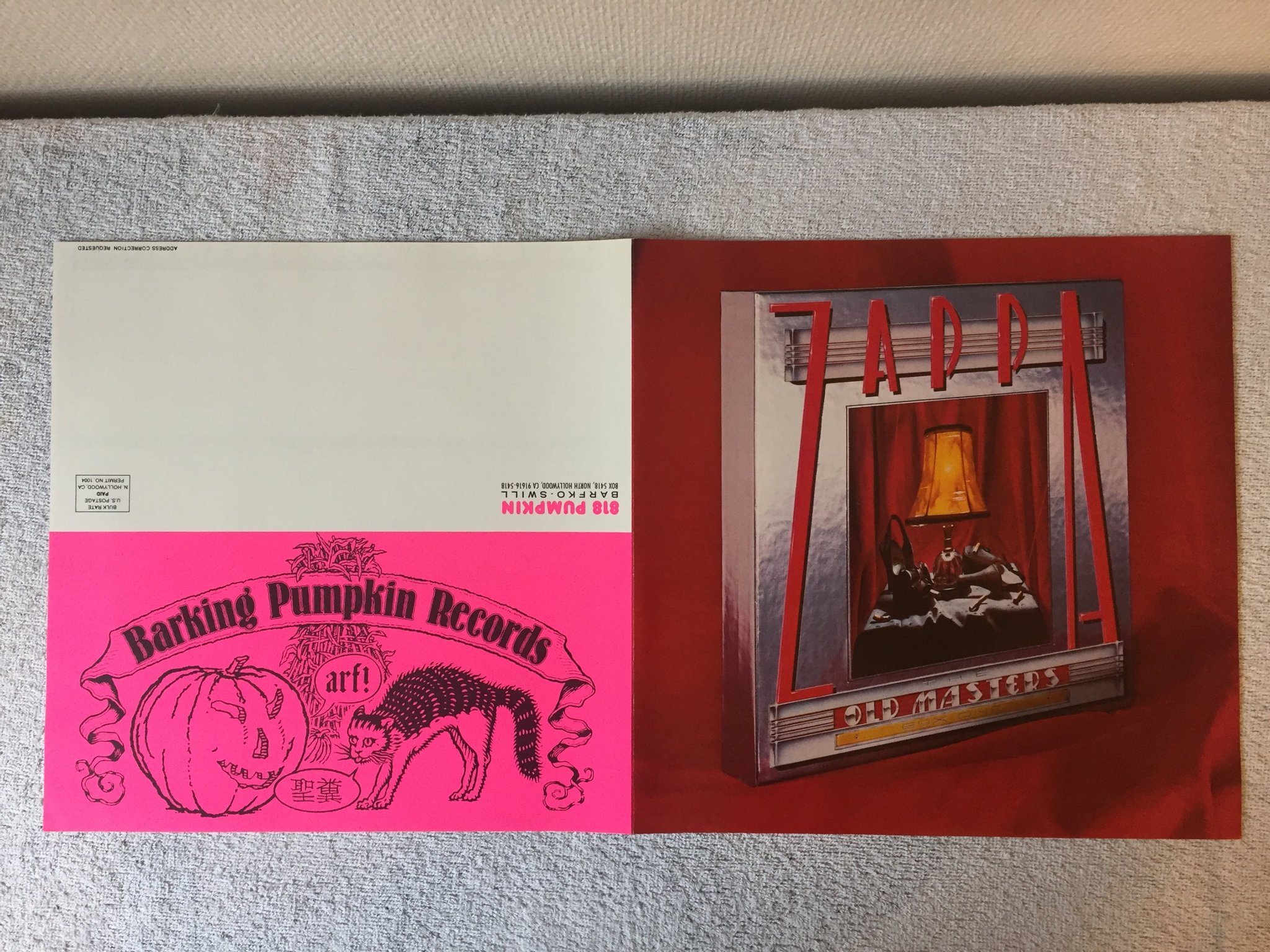 Omslagsbild för skivan FRANK ZAPPA meets the Mothers of Prevenation LP -85 US BARKING PUMPKIN ST-74203