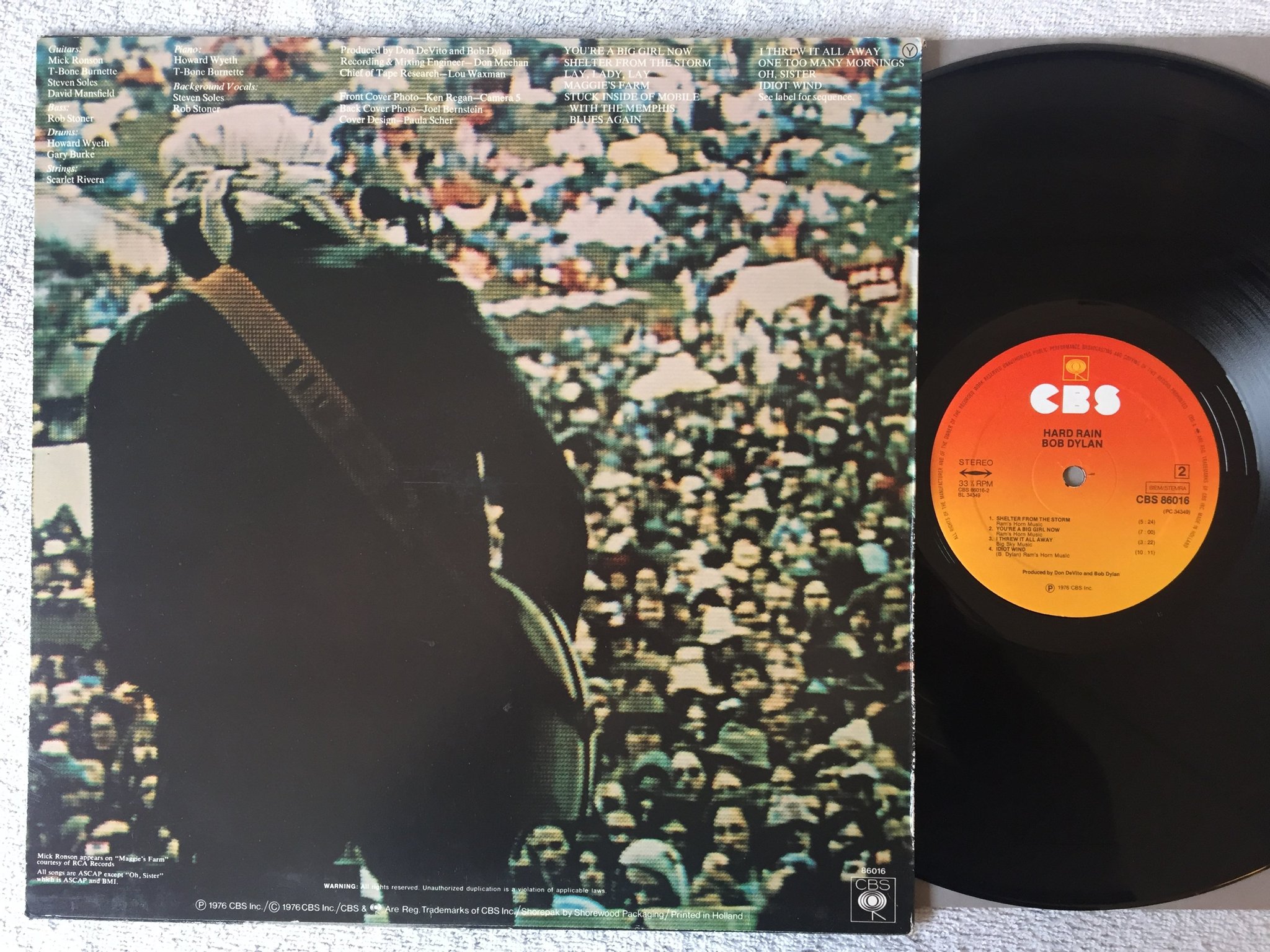 Omslagsbild för skivan BOB DYLAN hard rain LP  Hol CBS 86016