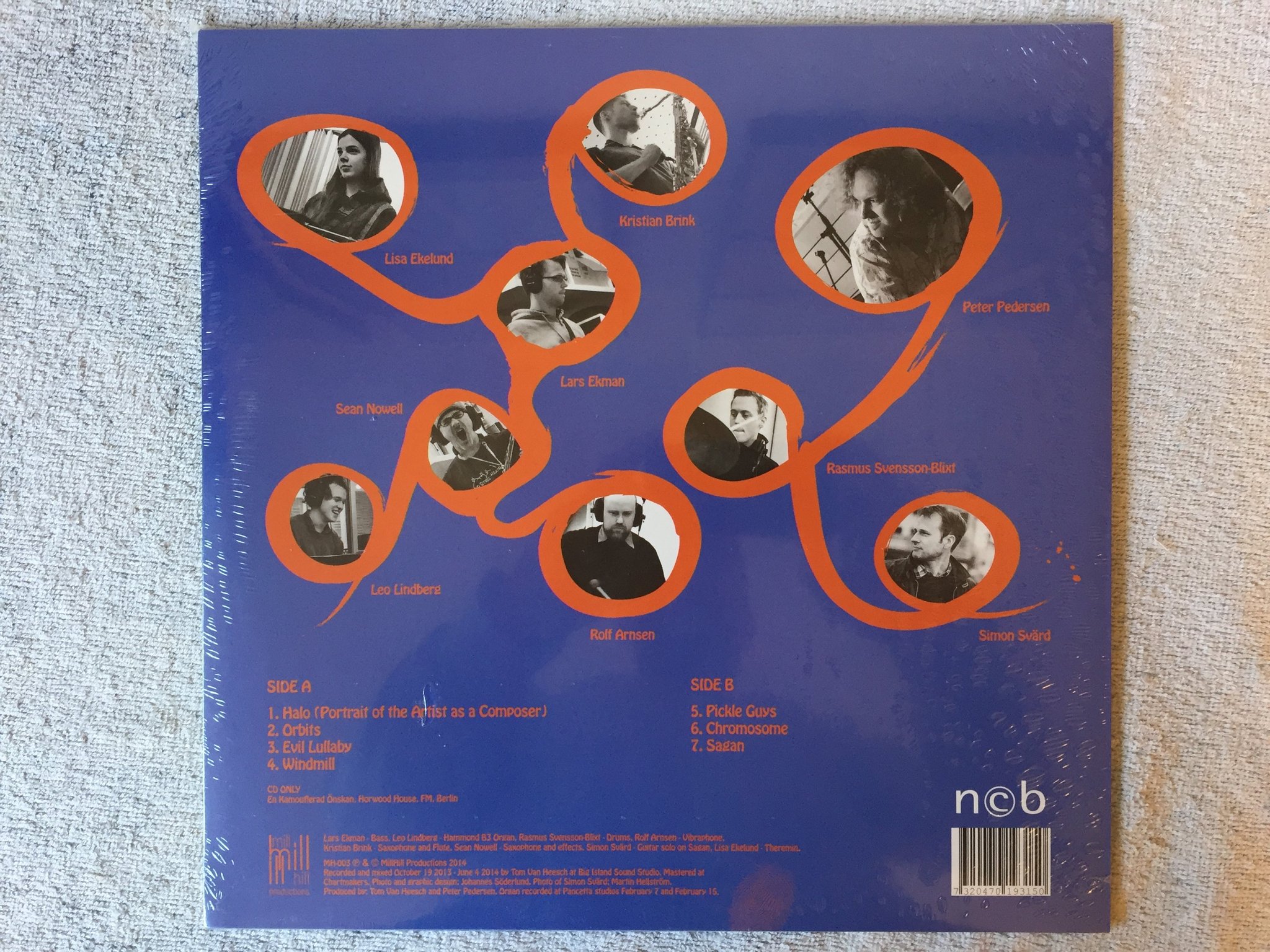 Omslagsbild för skivan POCKET SIZE Exposed Undercurrents LP 2014 MH-003  still sealed