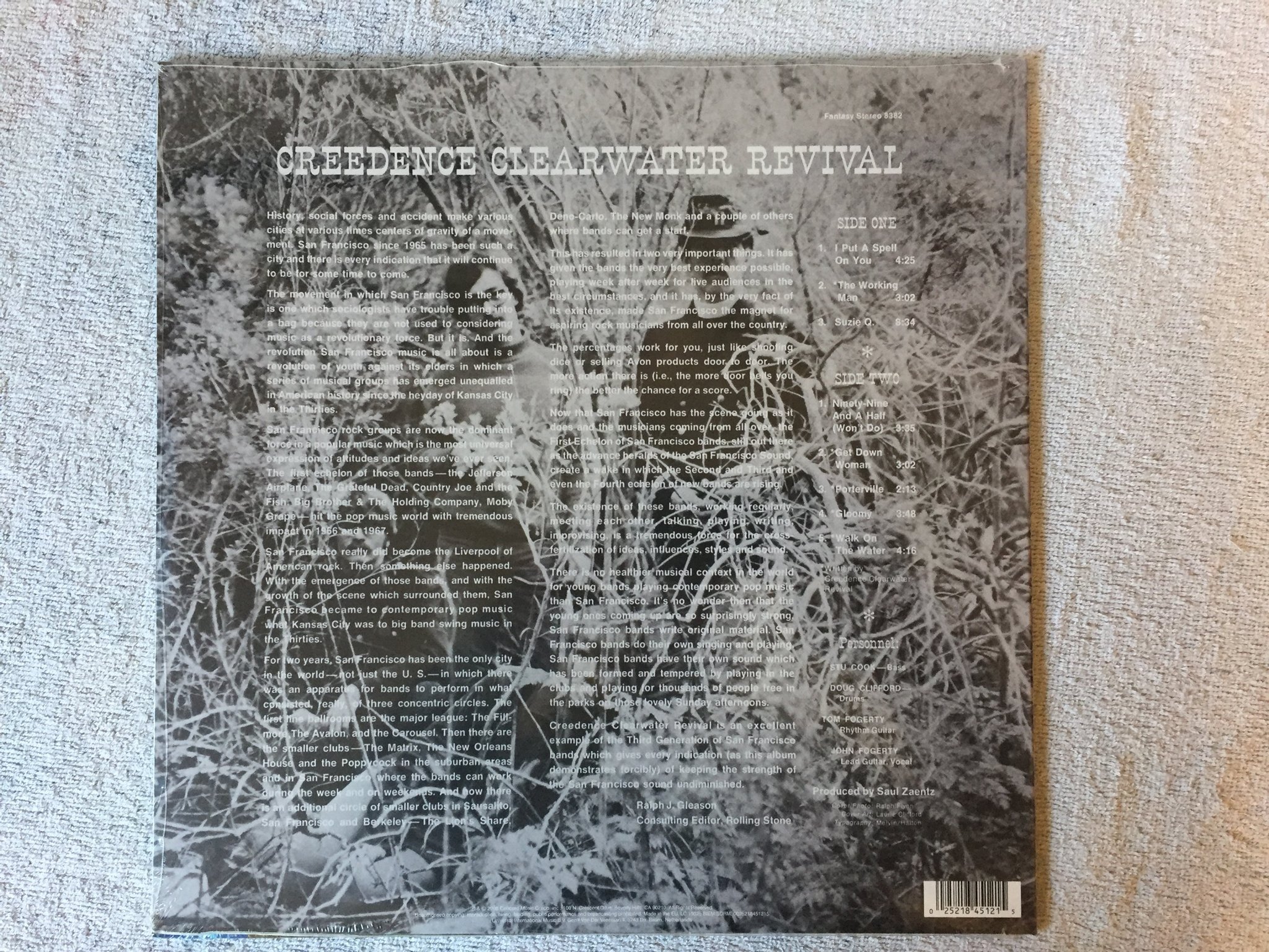 Omslagsbild för skivan CREEDENCE CLEARWATER REVIVAL  s/t LP 2015 180g BACK TO BLACK still sealed