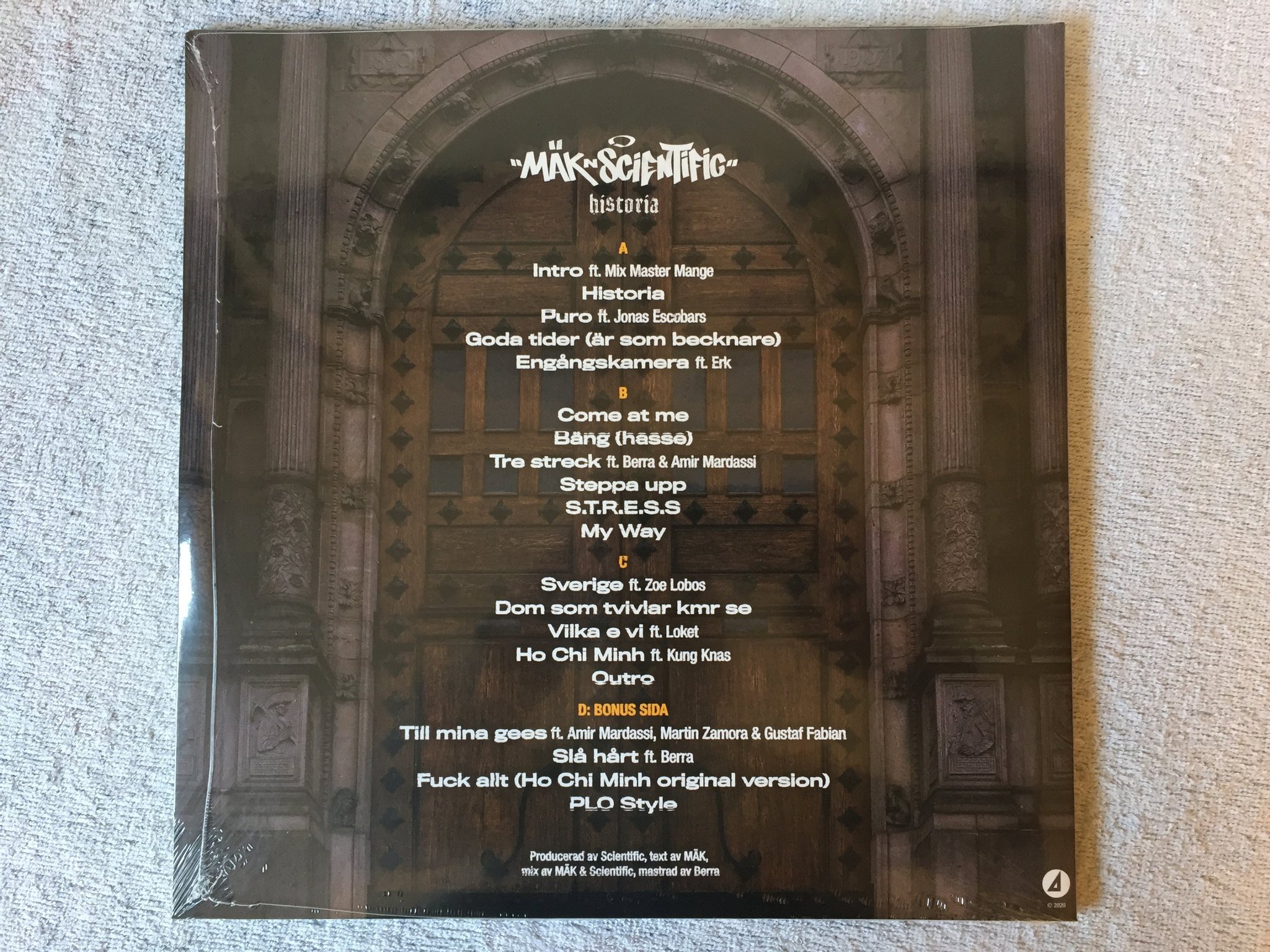 Omslagsbild för skivan MÄK N SCIENTIFIC historia 2xLP 2021 Swe Grym platta ! ! ! 