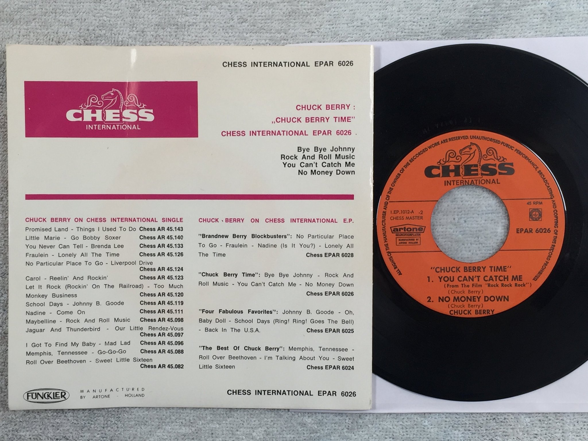 Omslagsbild för skivan CHUCK BERRY Chuck Berry time 7"ep -64 Hol CHESS EPAR 6026