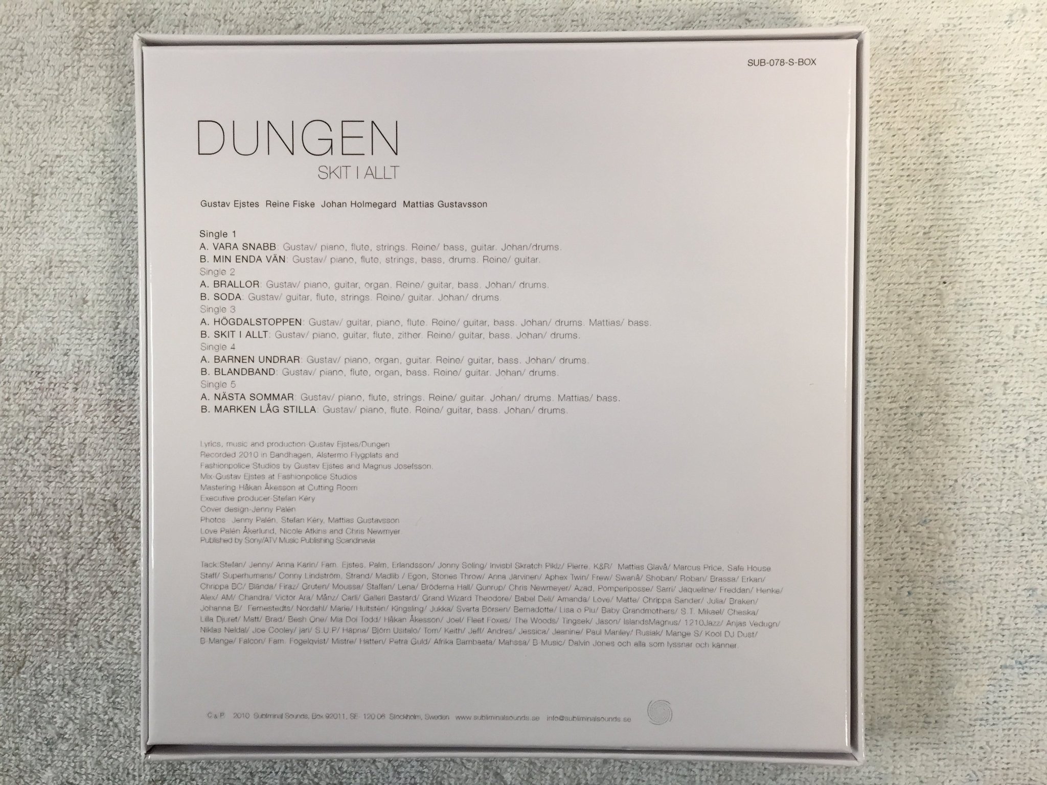 Omslagsbild för skivan DUNGEN Skit I Allt - Instrumental 5x7" BOX SUBLIMINAL SUB-078-S-BOX psych