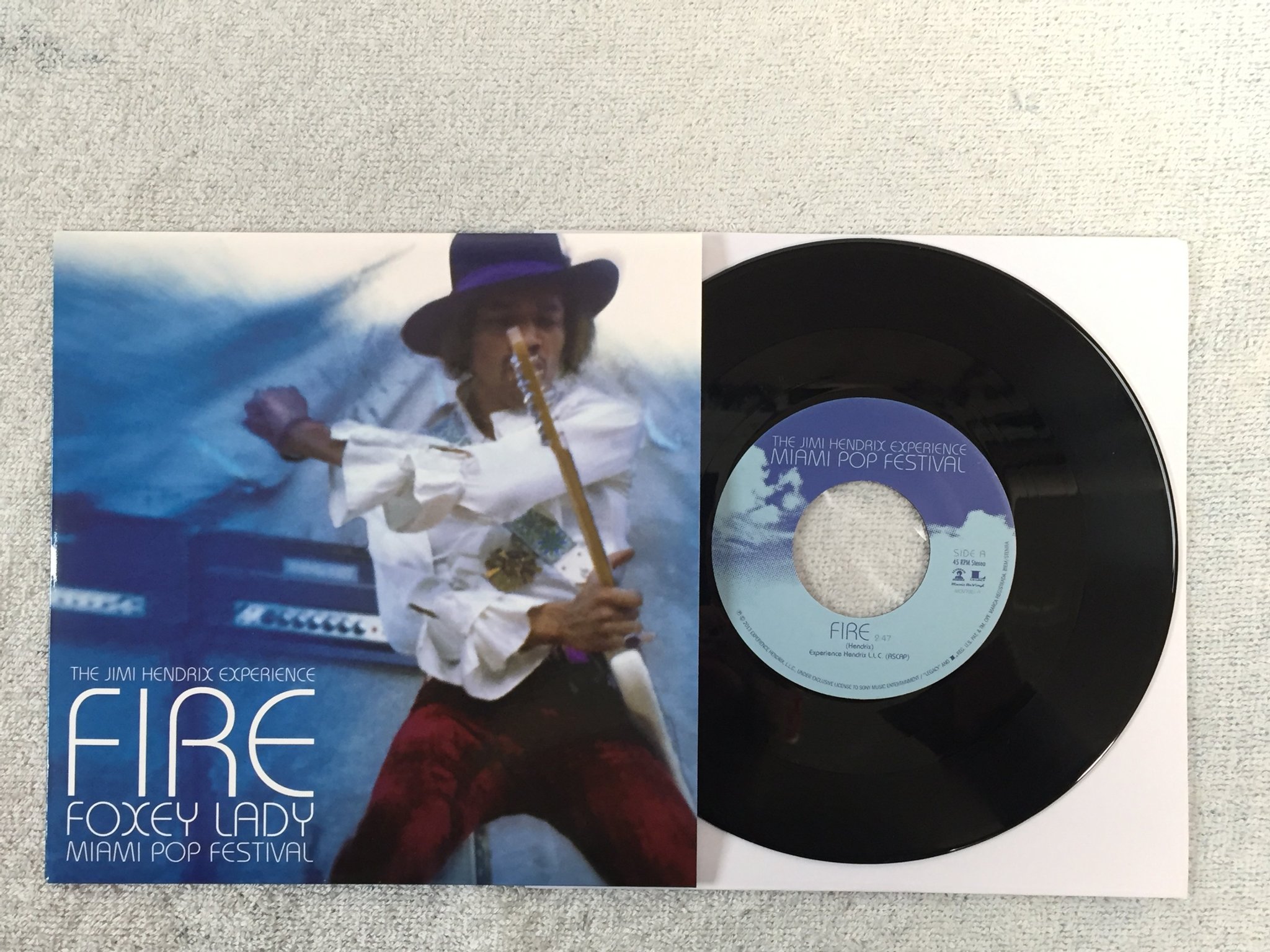 Omslagsbild för skivan THE JIMI HENDRIX EXPERIENCE Fire 7"single 2013 MUSIC ON VINYL MOV7021