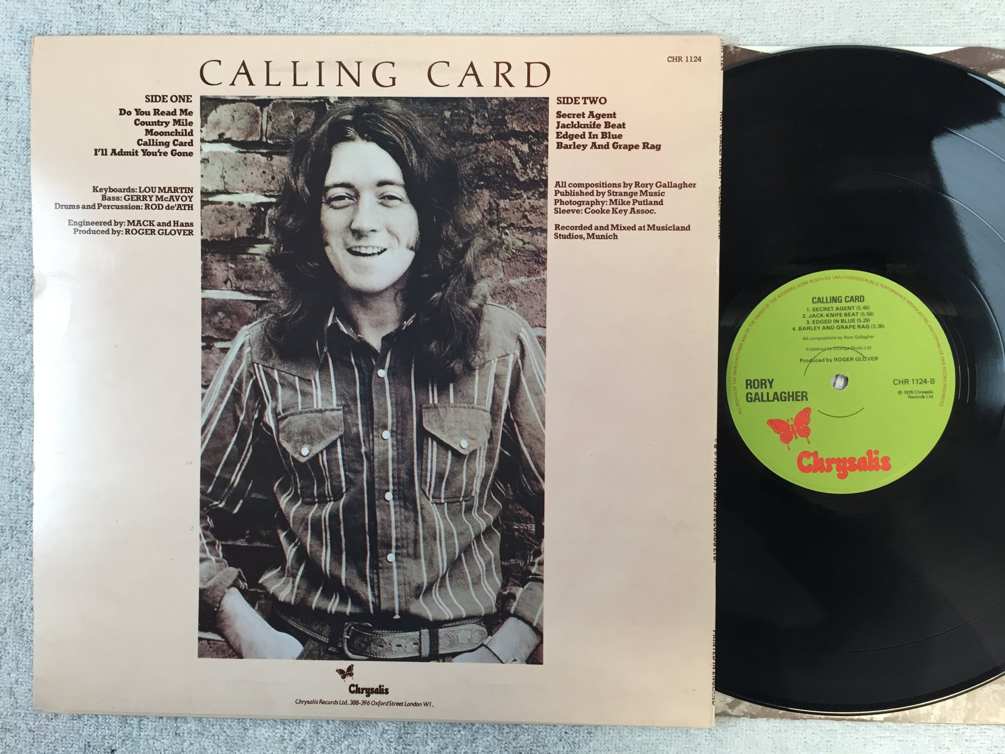 Omslagsbild för skivan RORY GALLAGHER calling card LP -76 UK CHRYSALIS CHR 1124 