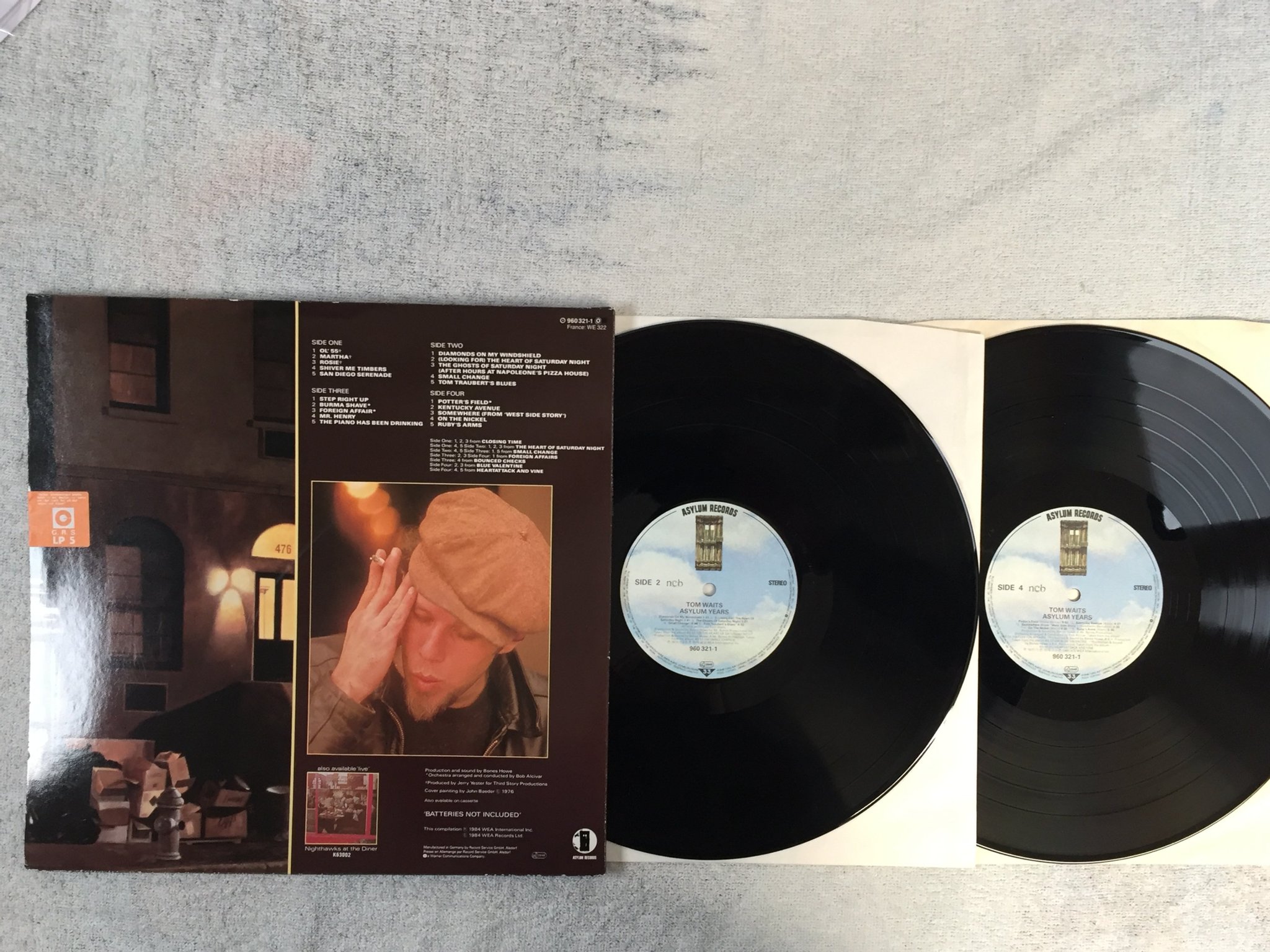 Omslagsbild för skivan ?TOM WAITS asylum years 2xLP ncb ASYLUM 960 321-1
