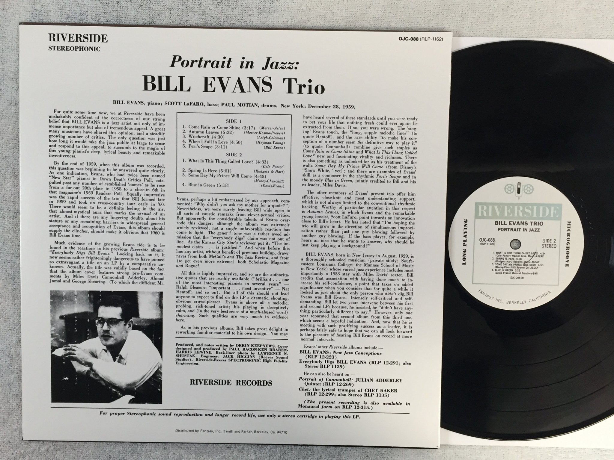 Omslagsbild för skivan BILL EVANS portrait in jazz LP re US RIVERSIDE OJC 088 