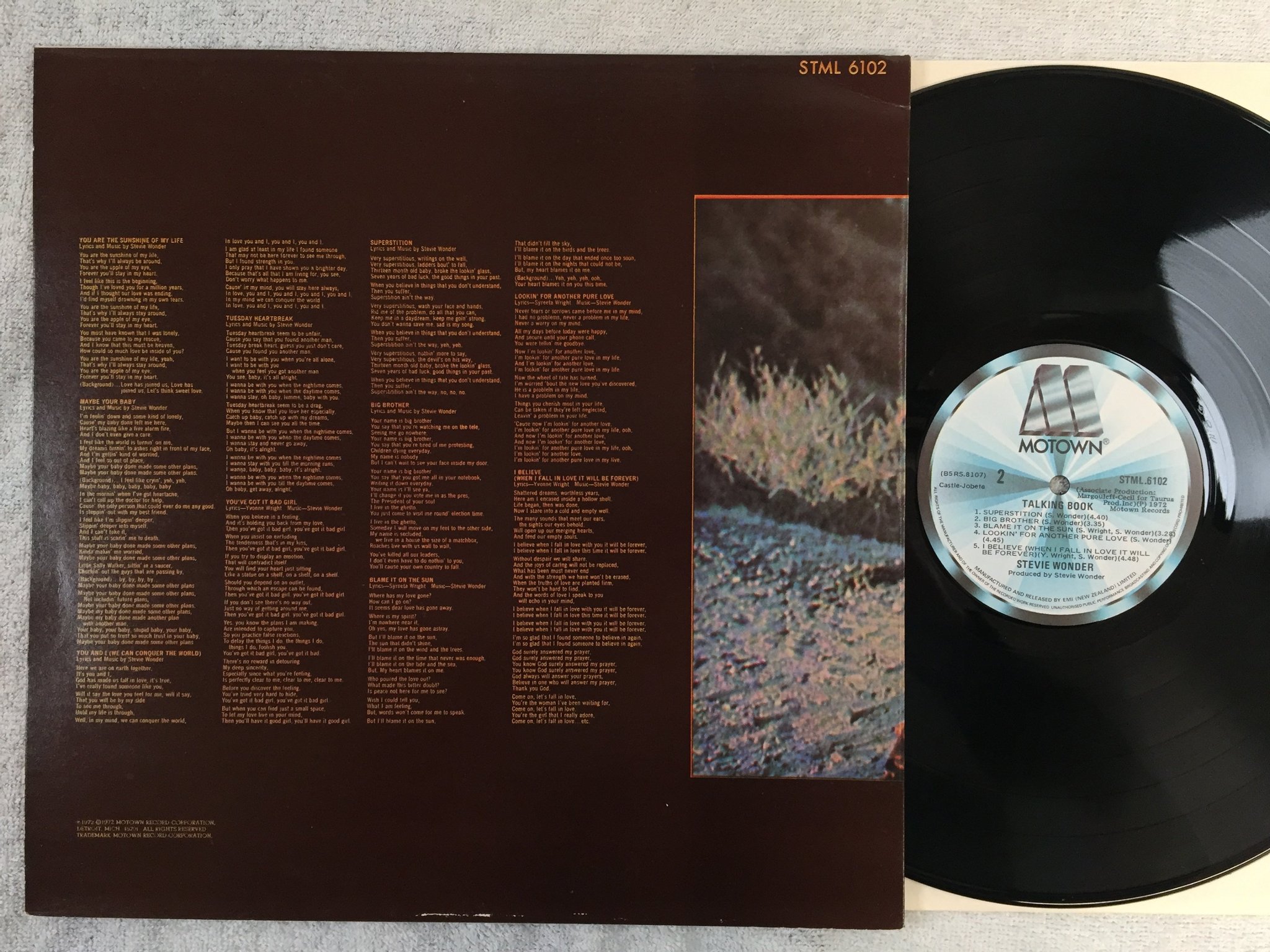 Omslagsbild för skivan STEVIE WONDER talking book LP -72 New Zealand MOTOWN STML 6102
