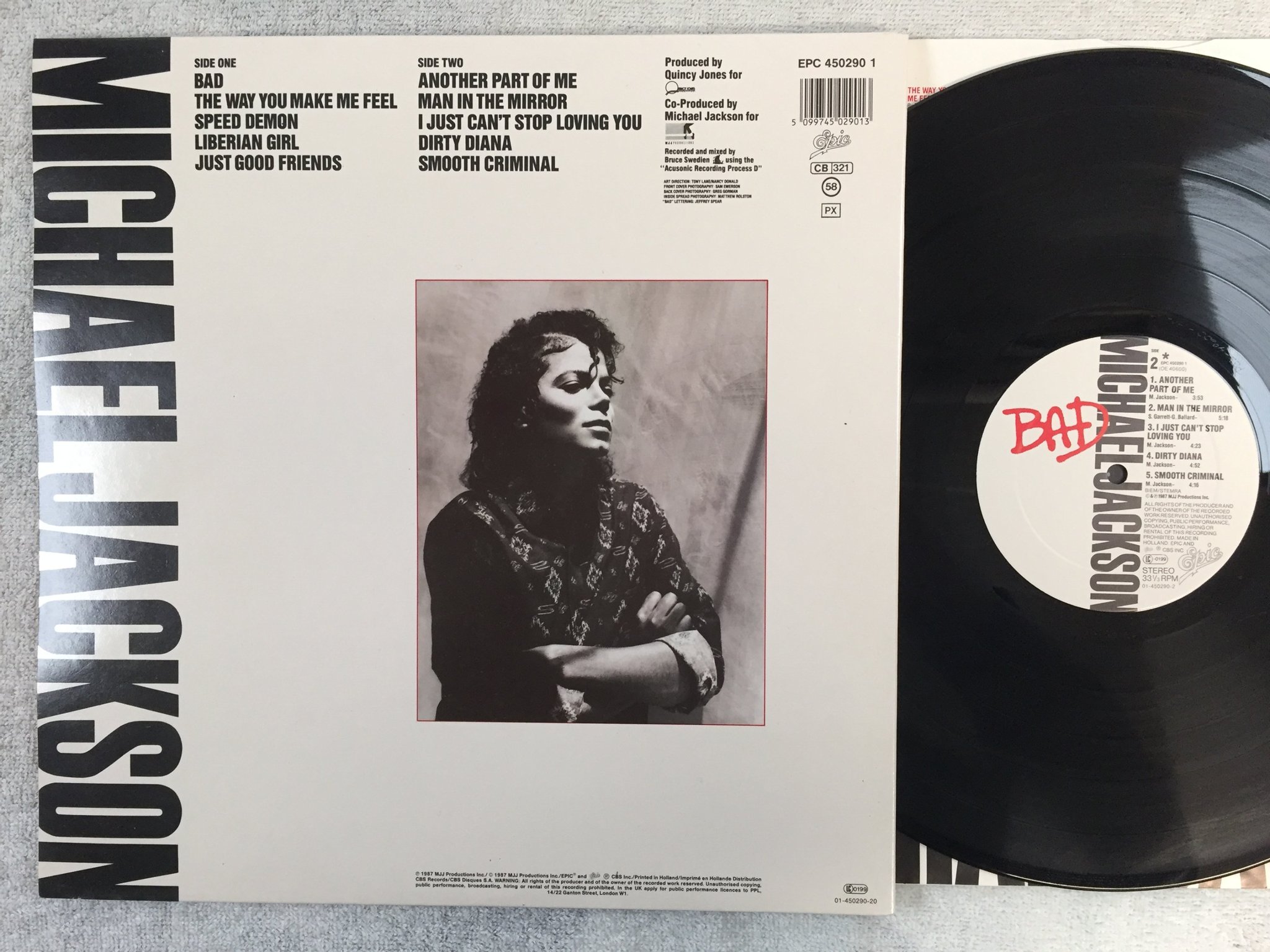 Omslagsbild för skivan MICHAEL JACKSON bad LP -87 Hol EPIC EPC 450290 1