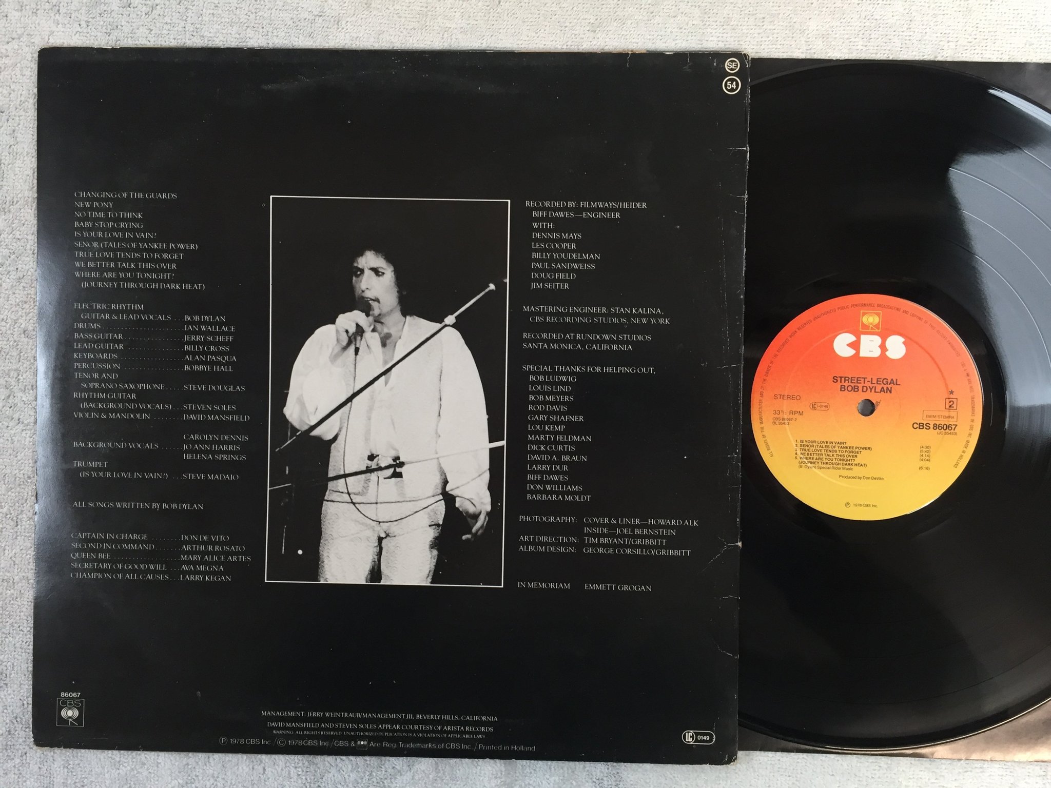 Omslagsbild för skivan BOB DYLAN street legal LP -78 Hol CBS 86067