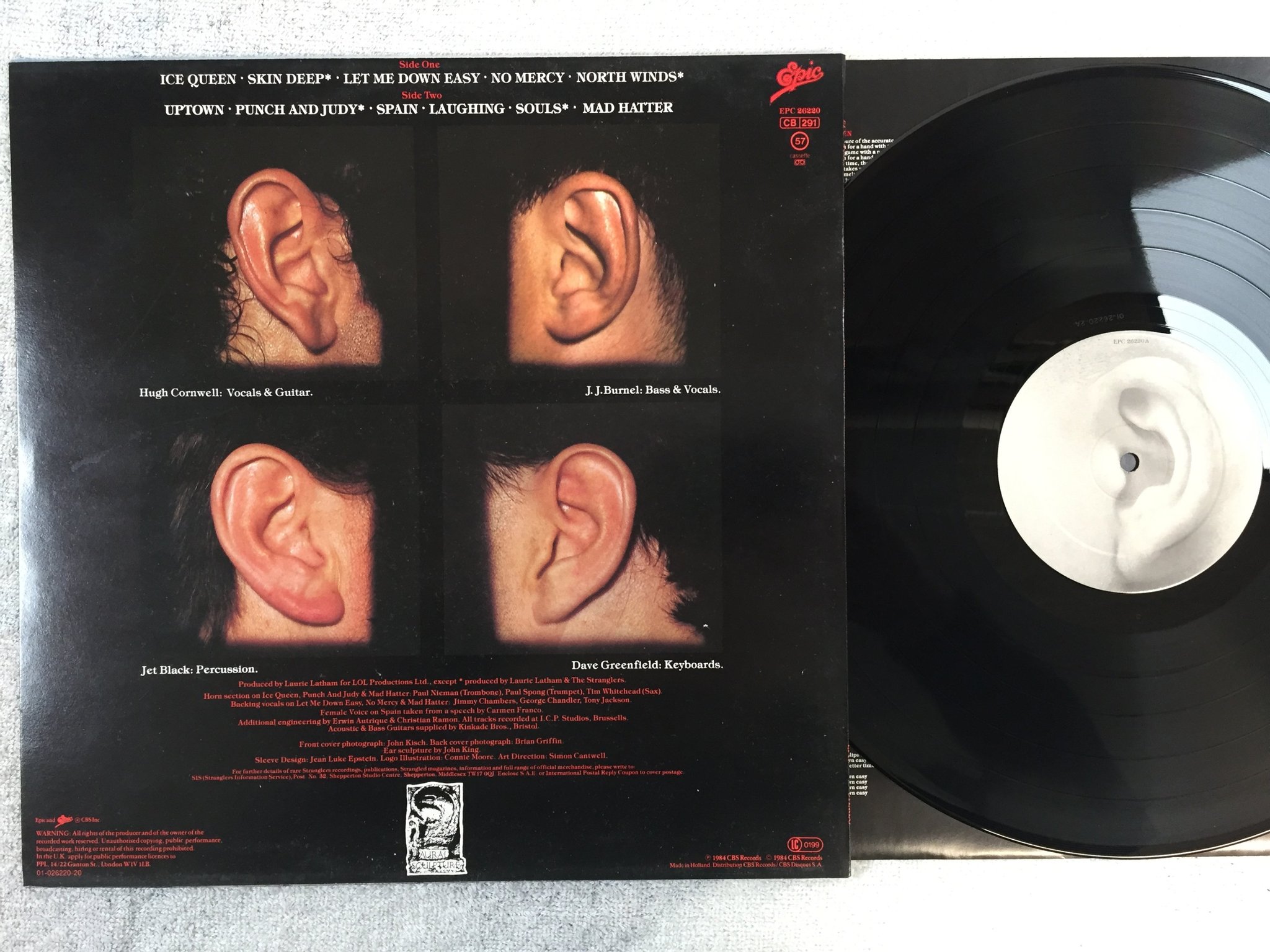 Omslagsbild för skivan THE STRANGLERS aural sculpture LP -84 EPIC EPC 26220