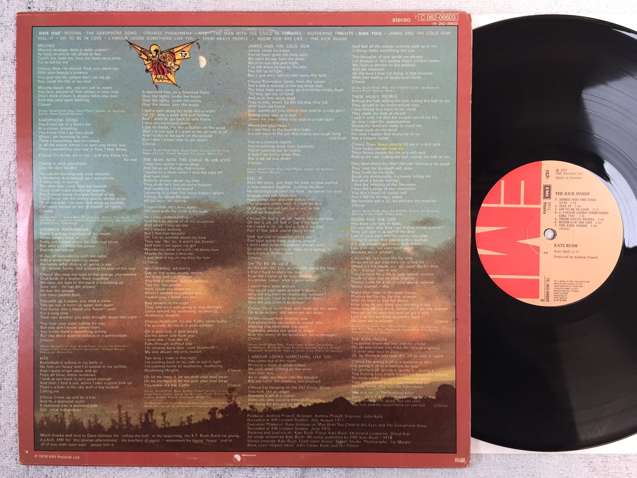 Omslagsbild för skivan KATE BUSH the kick inside LP -78 EMI 7C 062-06603