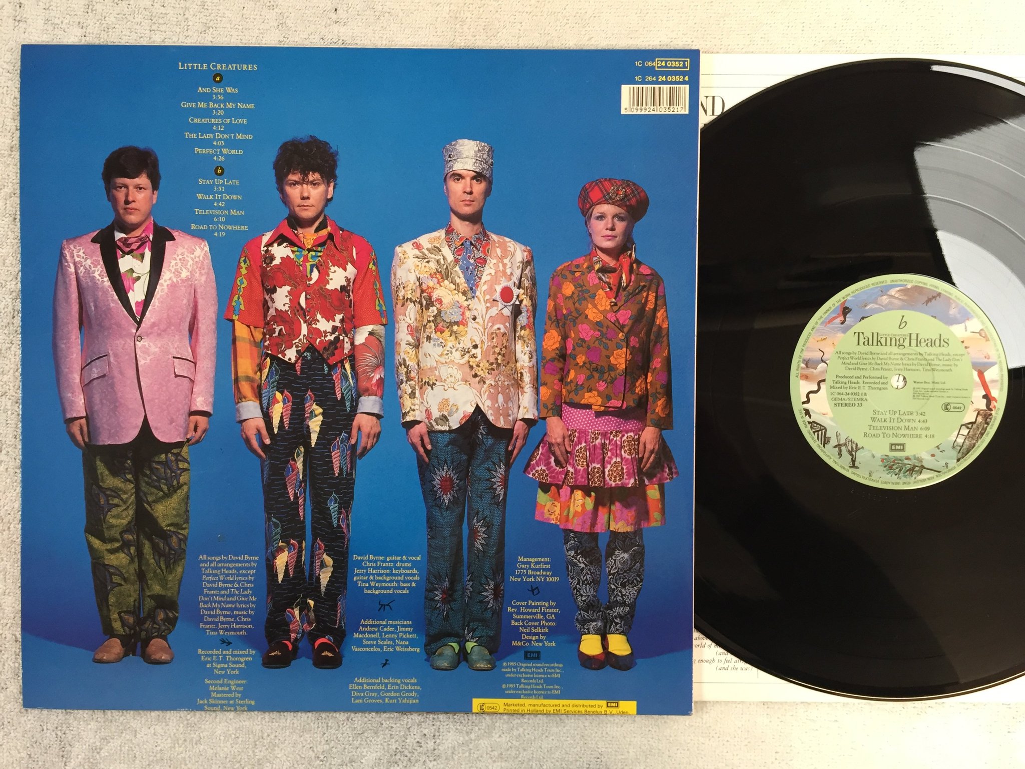 Omslagsbild för skivan TALKING HEADS little creatures LP -85 Hol WARNER BROS 1C 064-2403521