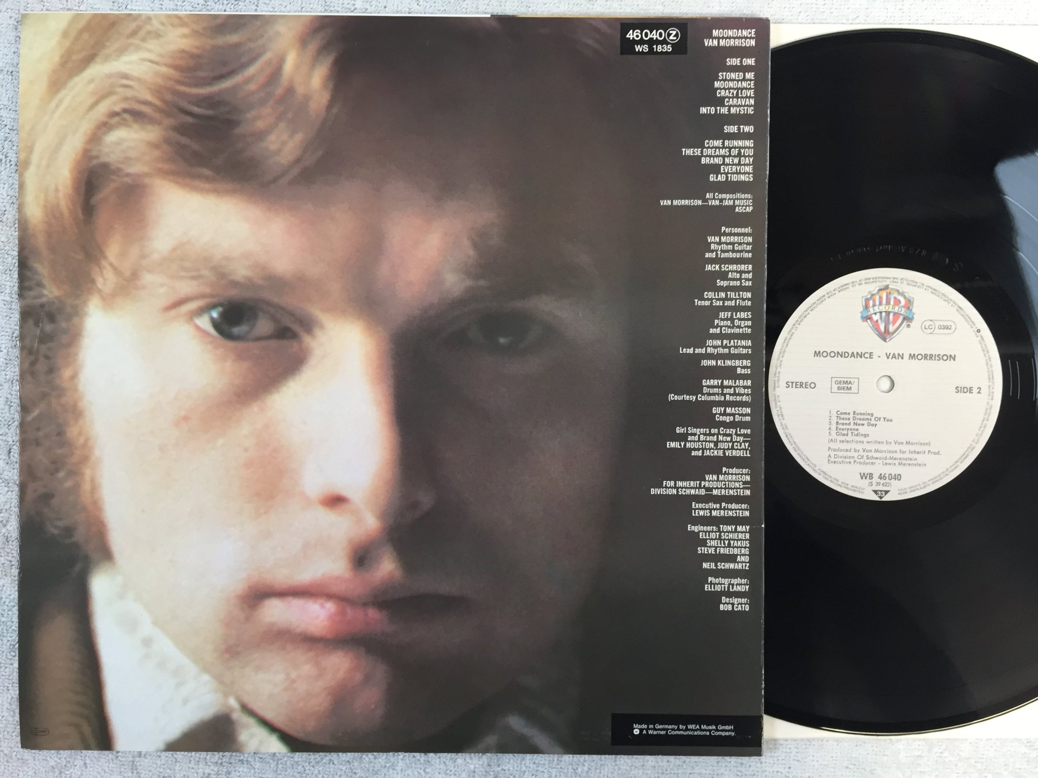 Omslagsbild för skivan VAN MORRISON moondance LP Ger Warner Bros WB 46040