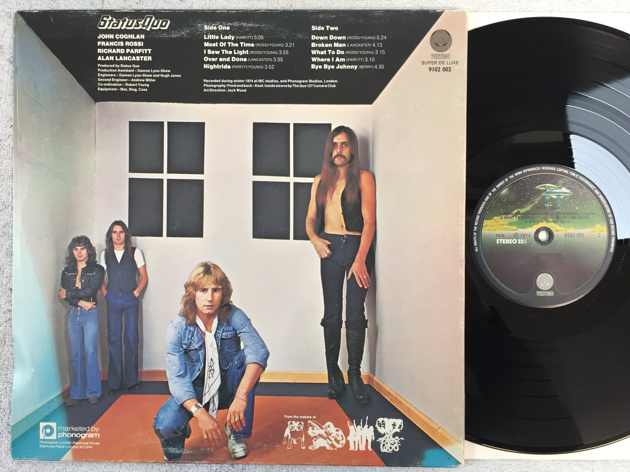 Omslagsbild för skivan STATUS QUO on the level LP -74 ncb VERTIGO 9102 002