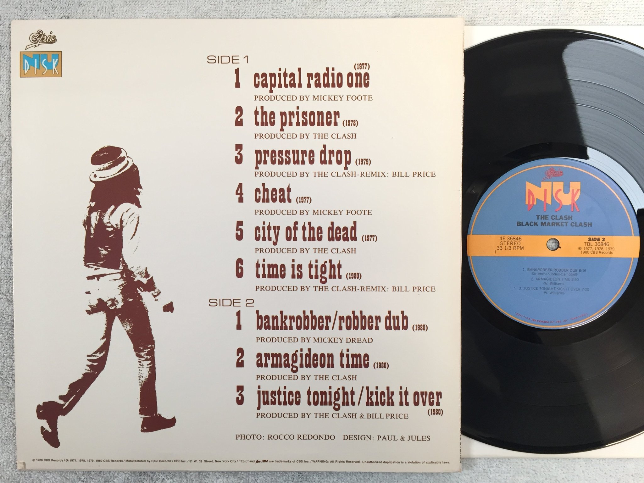 Omslagsbild för skivan THE CLASH black market clash 10"LP -80 US NU DISK 4E 36846